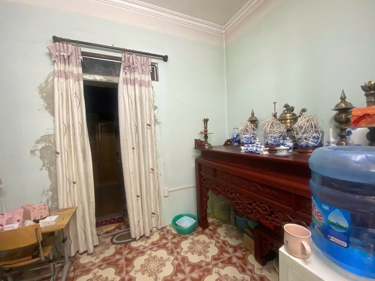 Nhà đất mặt phố, Long Biên, Hà Nội - 64m² giá 11.5 tỷ