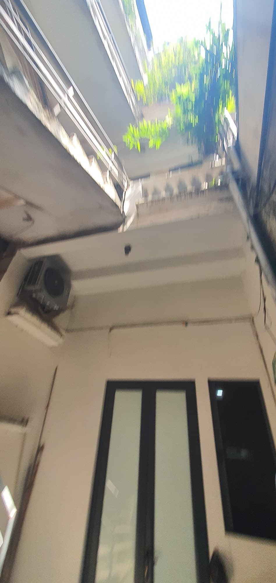 Nhà đất mặt phố, Hoàn Kiếm, Hà Nội - 105m² giá 175 tỷ