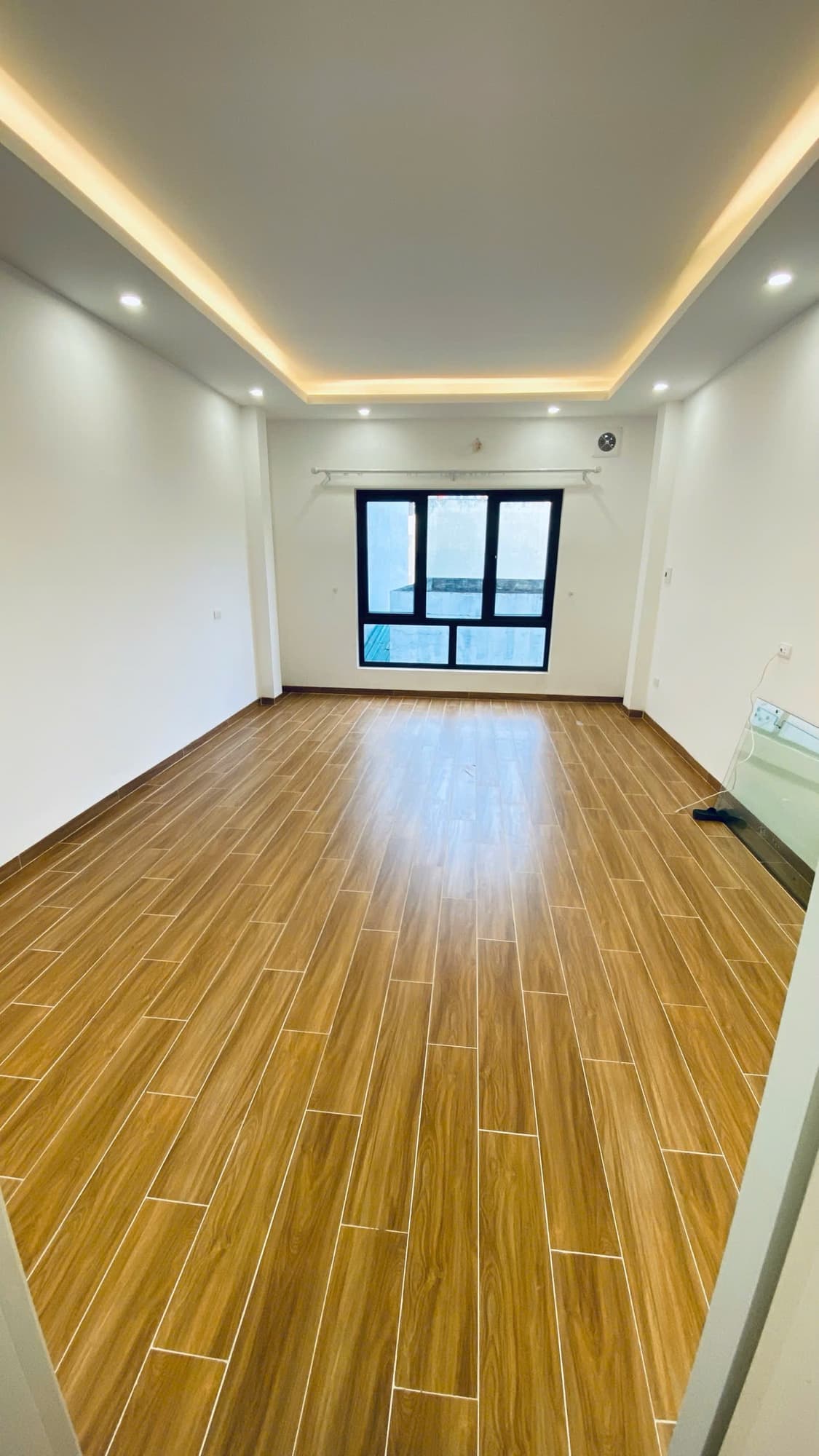 Nhà đất mặt phố, Thanh Xuân, Hà Nội - 31.6m² giá 9.1 tỷ
