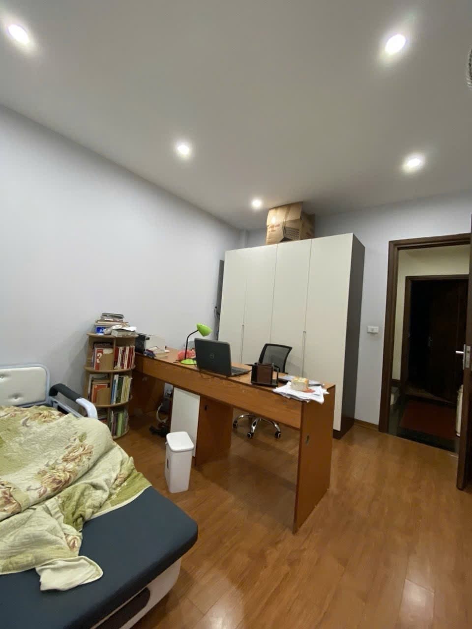 Nhà đất mặt phố, Long Biên, Hà Nội - 52m² giá 11.5 tỷ