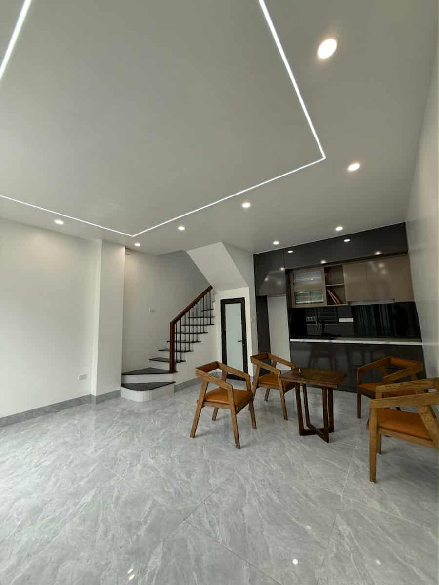 Nhà đất mặt phố, Tây Hồ, Hà Nội - 32.5m² giá 3.35 tỷ
