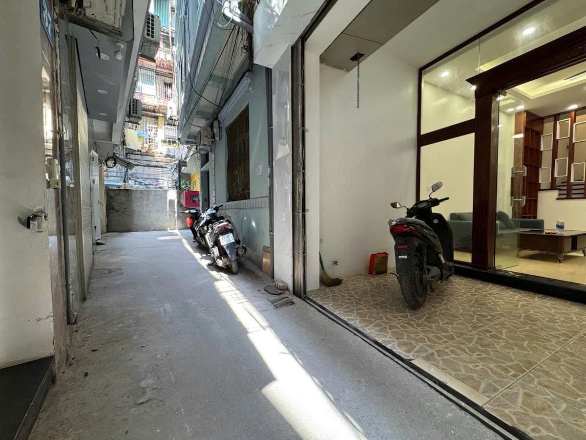 Nhà đất mặt phố, Đống Đa, Hà Nội - 47m² giá 11.55 tỷ
