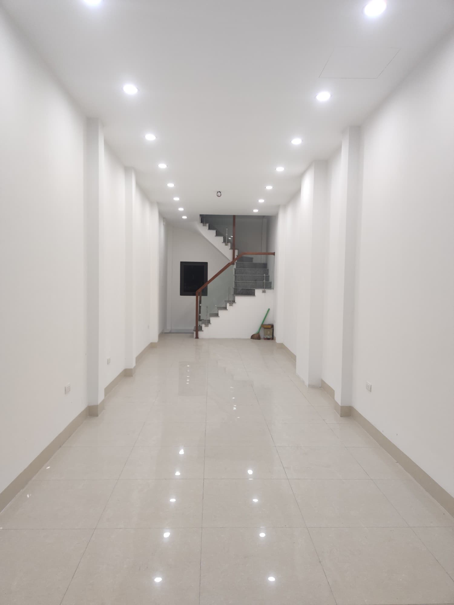 Nhà đất mặt phố, Hà Đông, Hà Nội - 36m² giá 15.5 tỷ