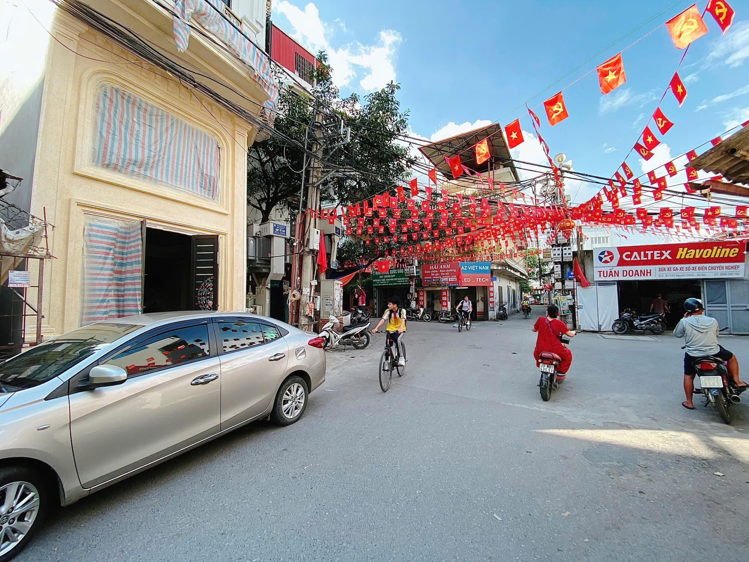 Nhà đất mặt phố, Hoàng Mai, Hà Nội - 93m² giá 28.5 tỷ
