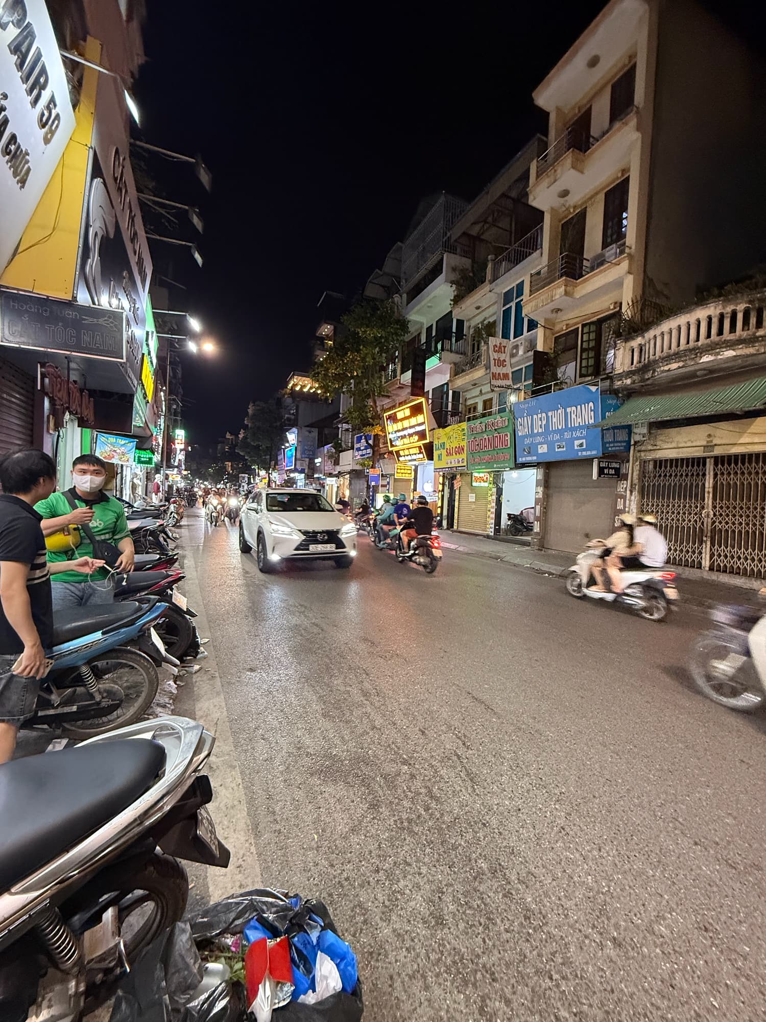 Nhà đất mặt phố, Hai Bà Trưng, Hà Nội - 28m² giá 12 tỷ