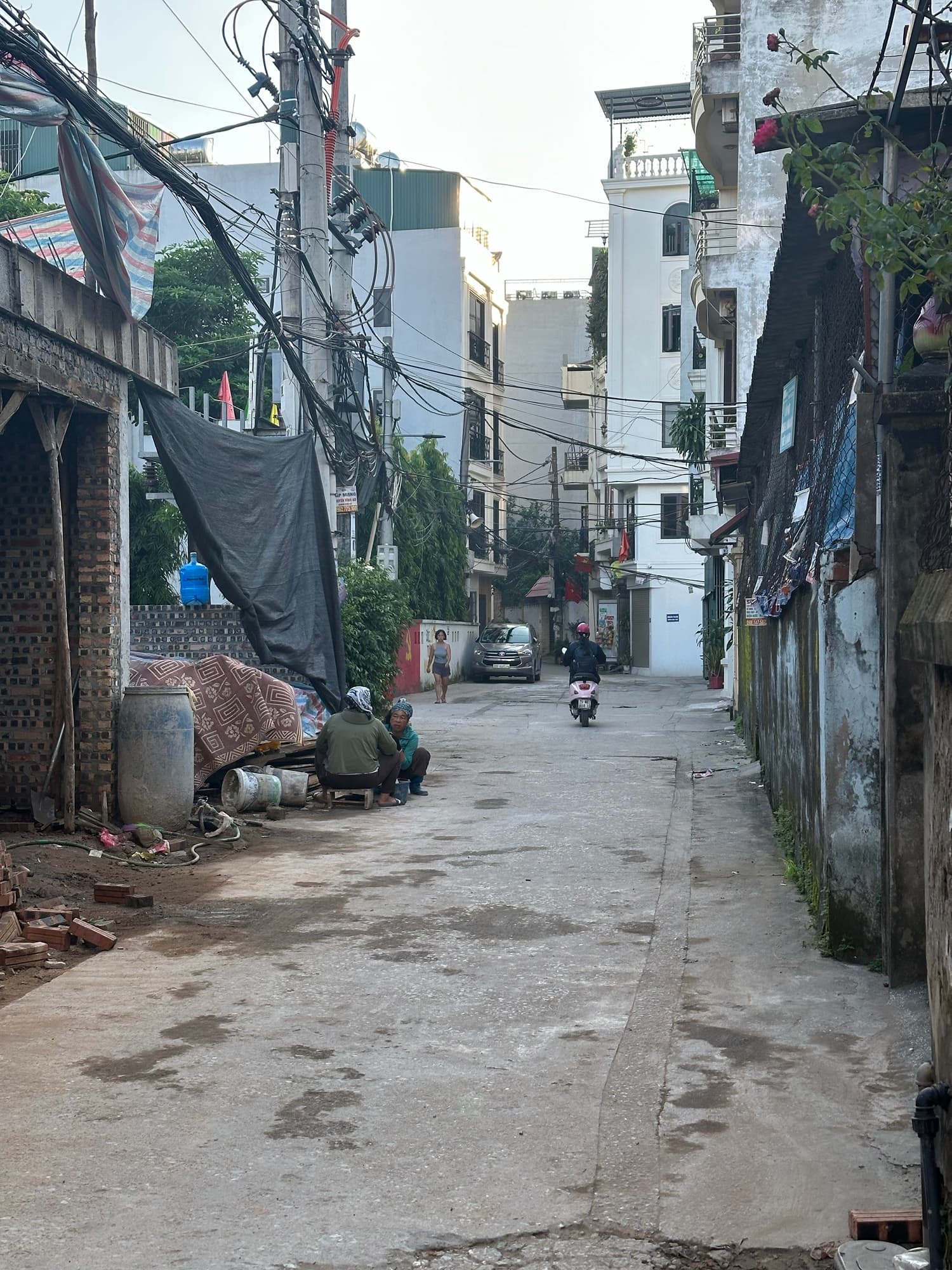 Nhà đất mặt phố, Long Biên, Hà Nội - 52m² giá 19.8 tỷ
