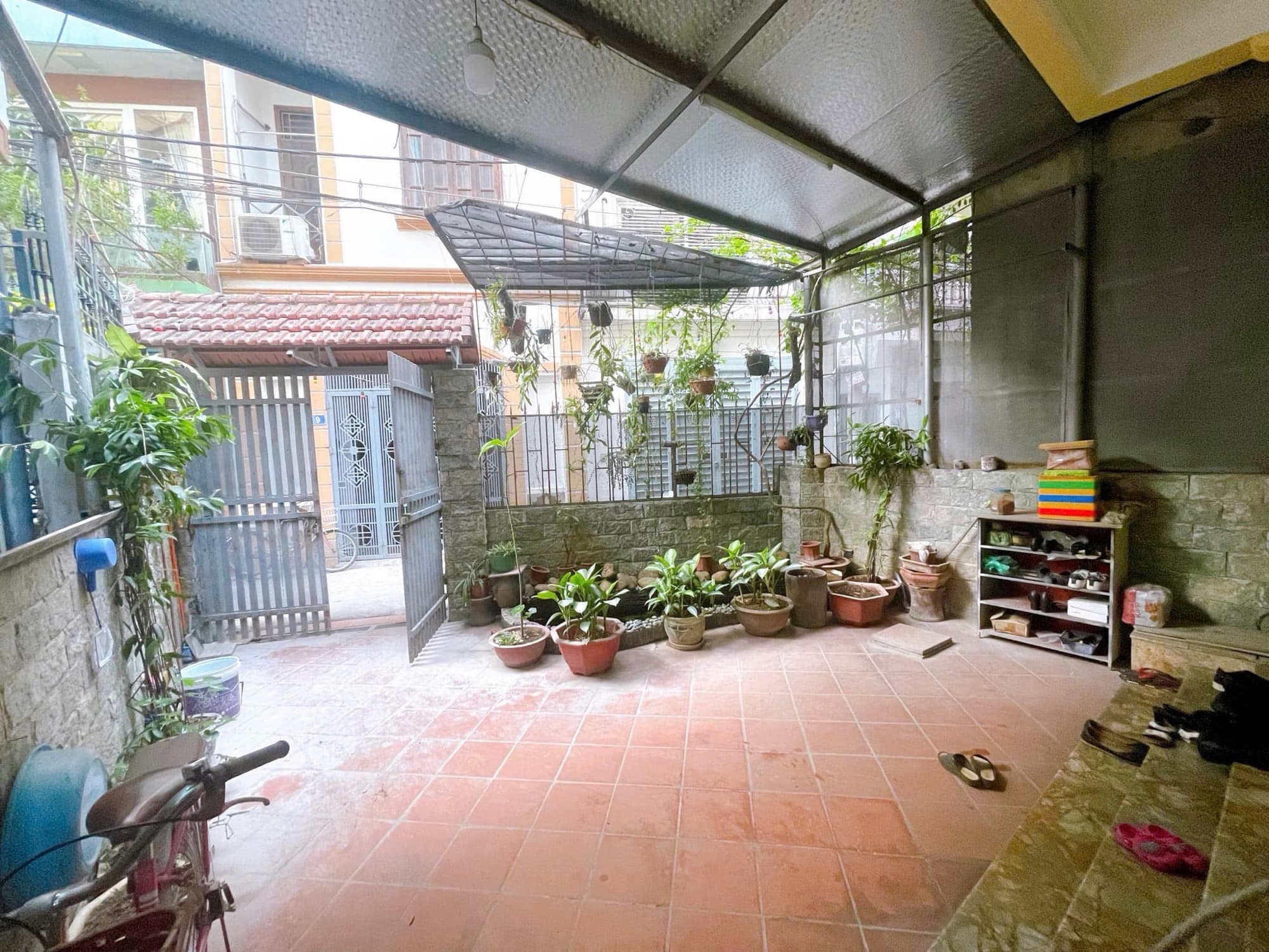 Nhà đất mặt phố, Long Biên, Hà Nội - 79m² giá 16.8 tỷ