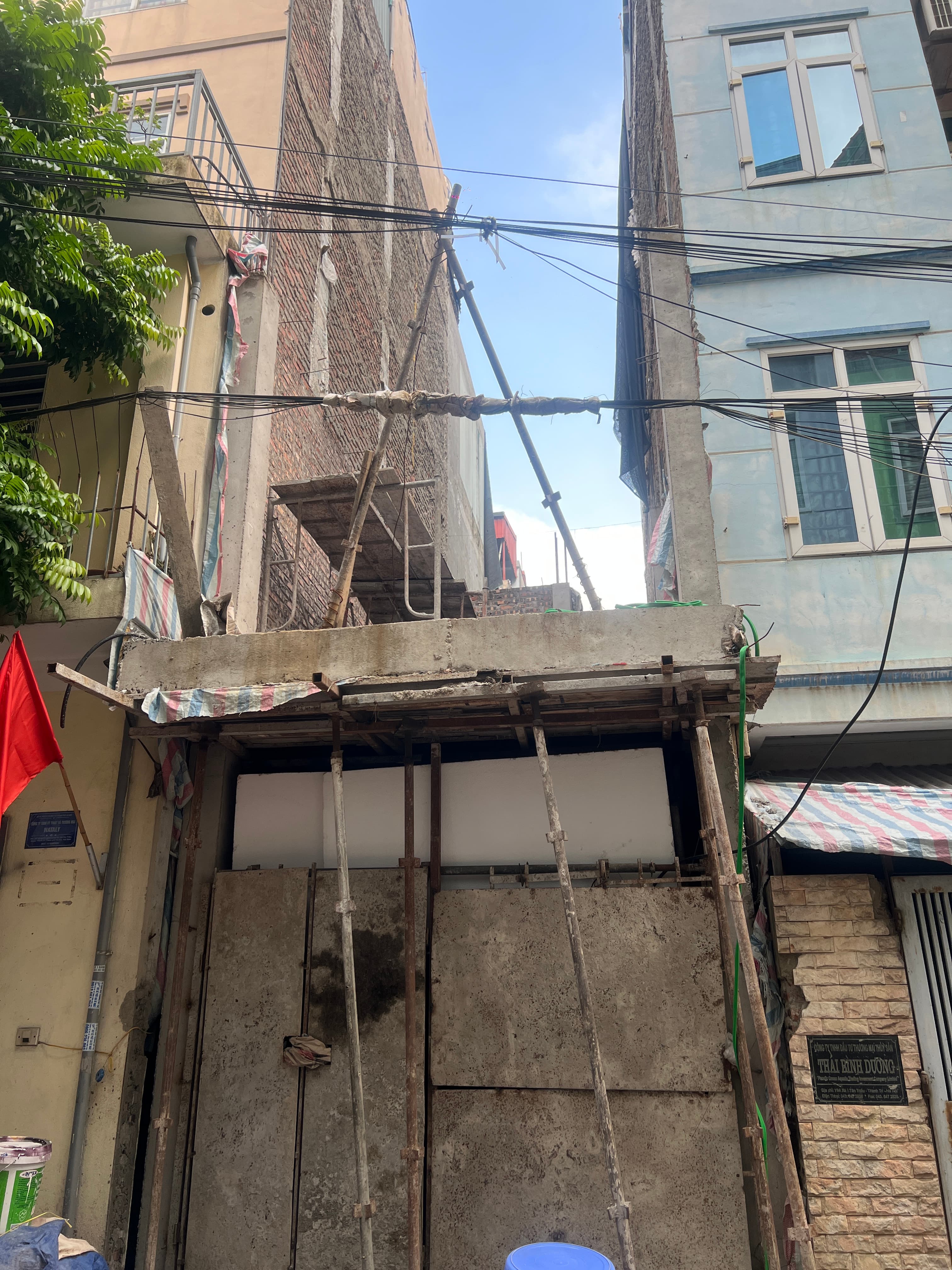 Nhà đất mặt phố, Thanh Trì, Hà Nội - 43m² giá 12.8 tỷ
