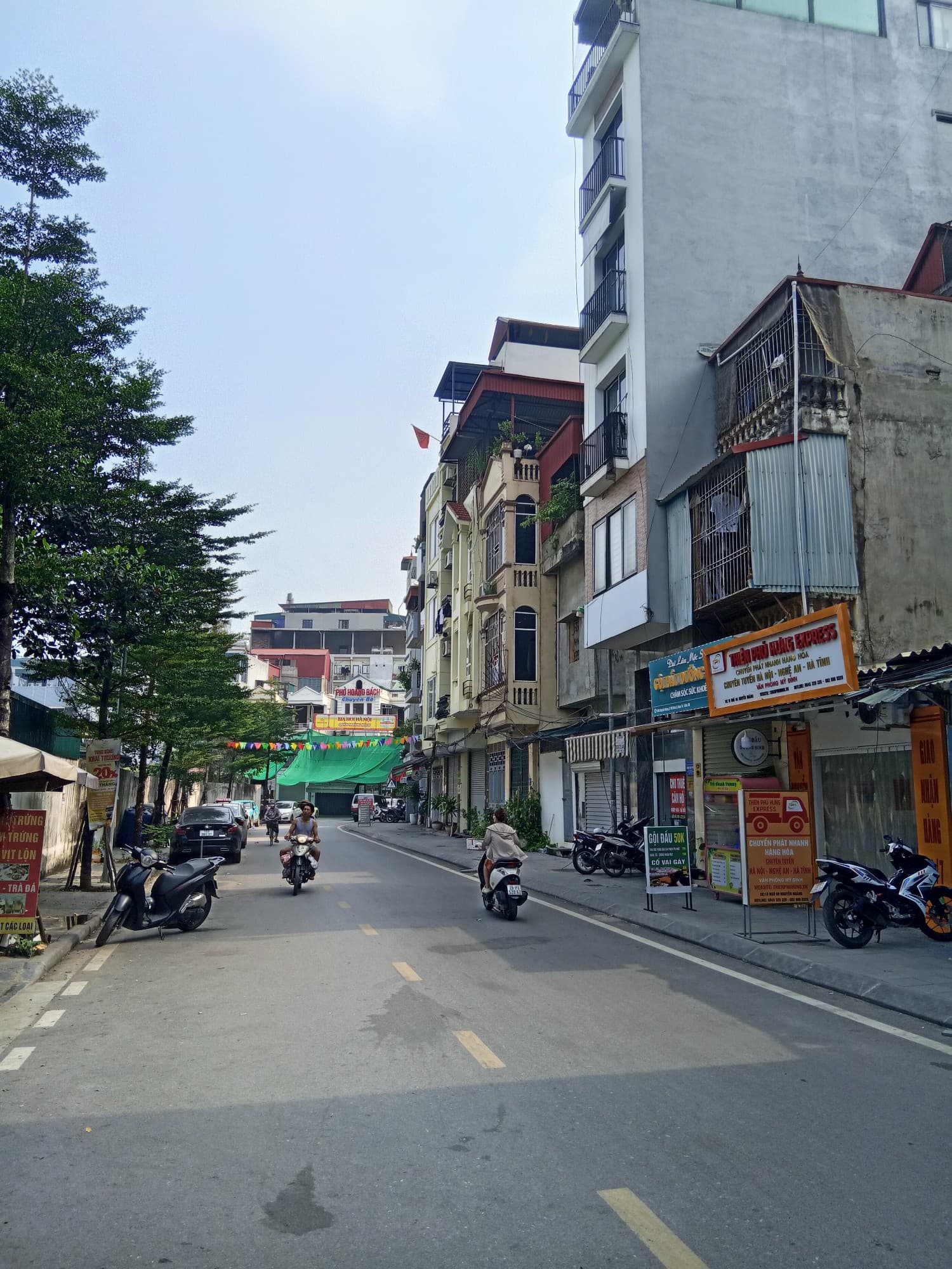 Nhà đất mặt phố, Cầu Giấy, Hà Nội - 52m² giá 16.5 tỷ