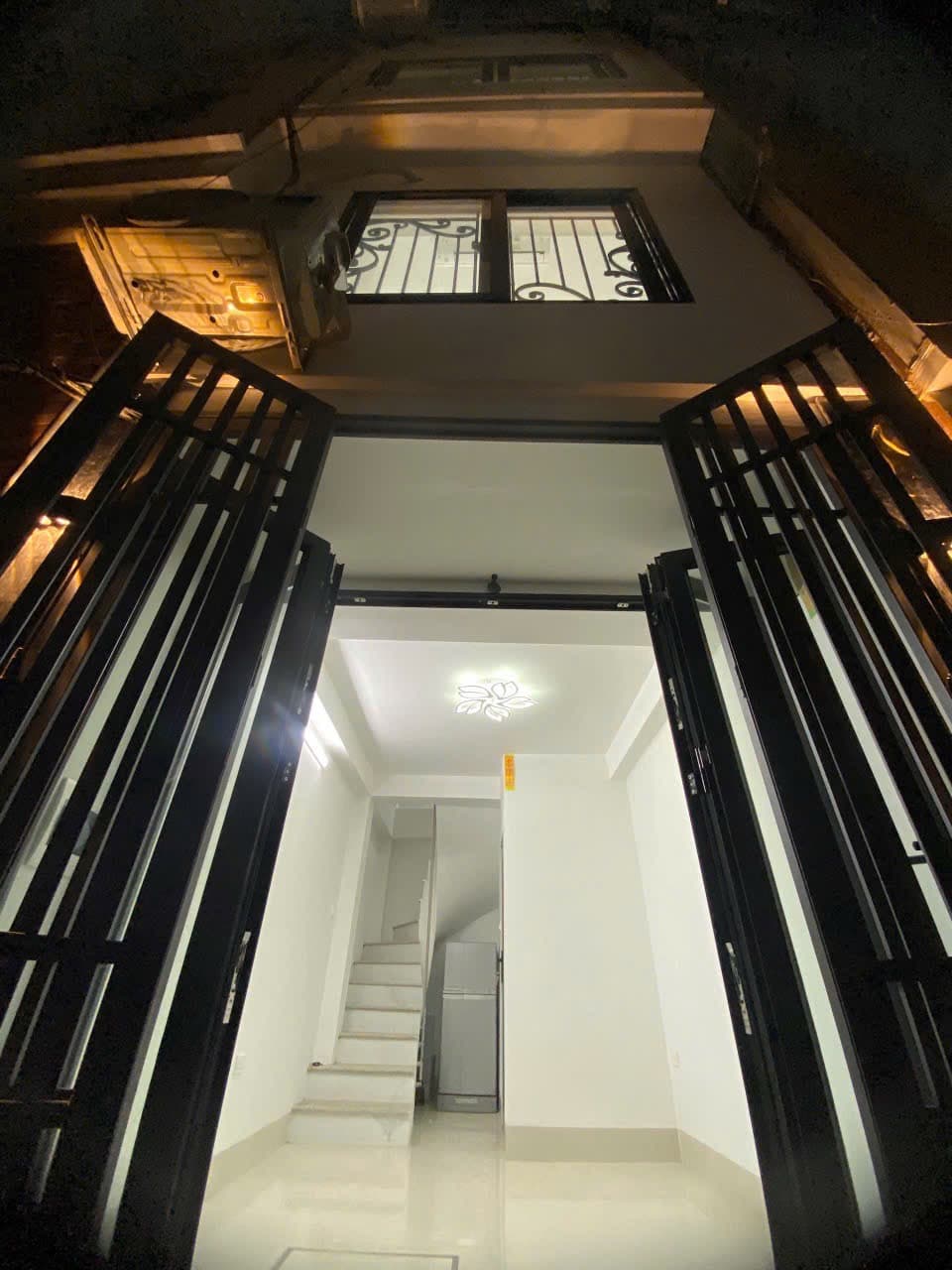 Nhà đất mặt phố, Hà Đông, Hà Nội - 14m² giá 4.75 tỷ