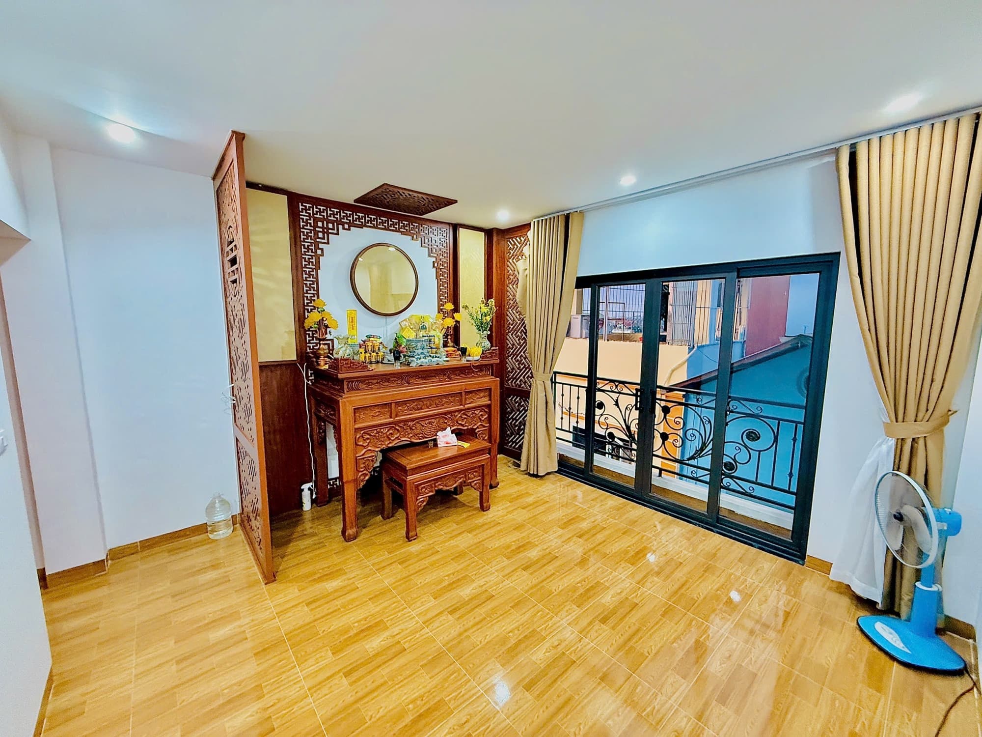 Nhà đất mặt phố, Thanh Trì, Hà Nội - 50m² giá 8.6 tỷ