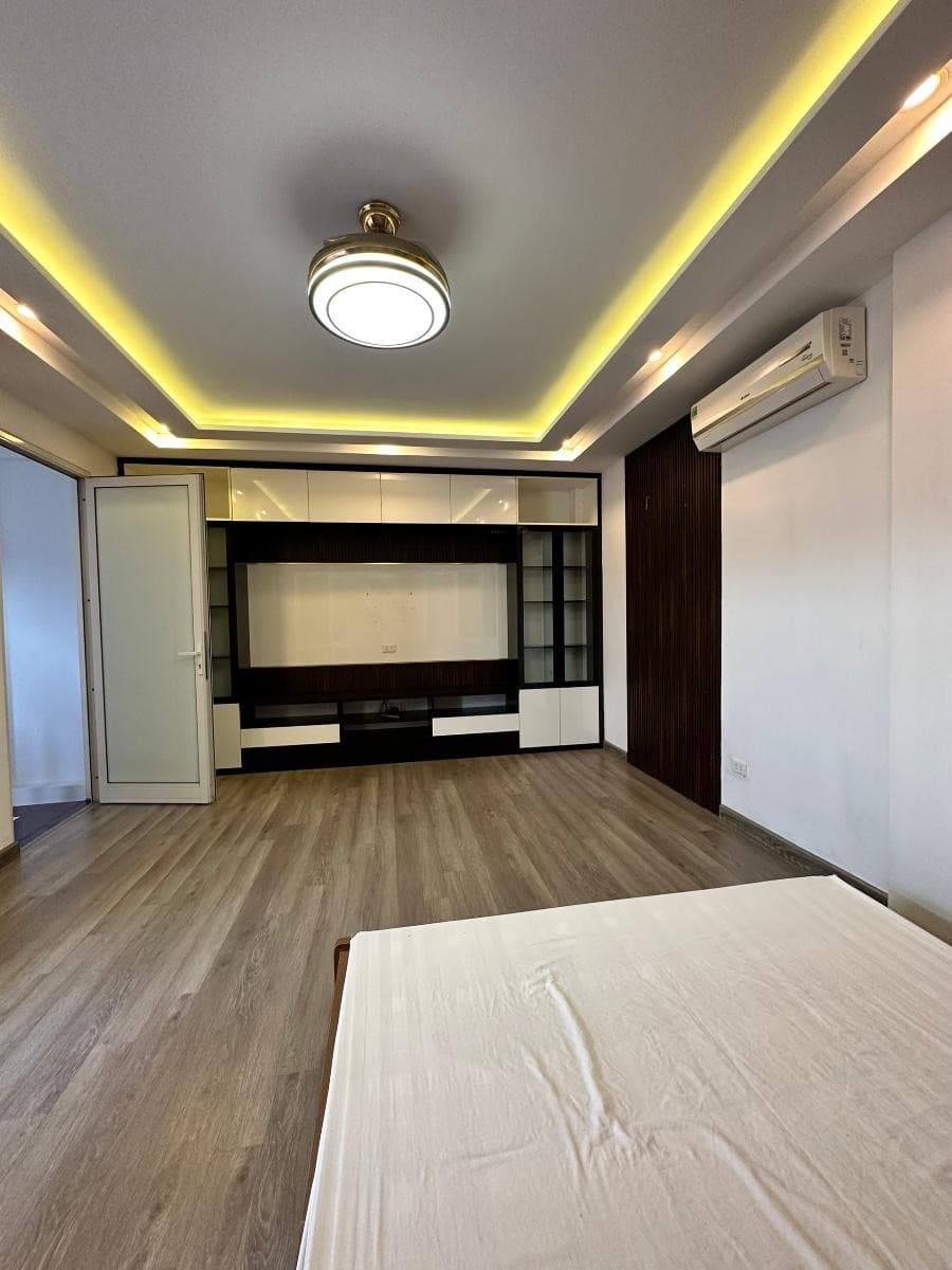 Nhà đất mặt phố, Tây Hồ, Hà Nội - 42m² giá 18.5 tỷ