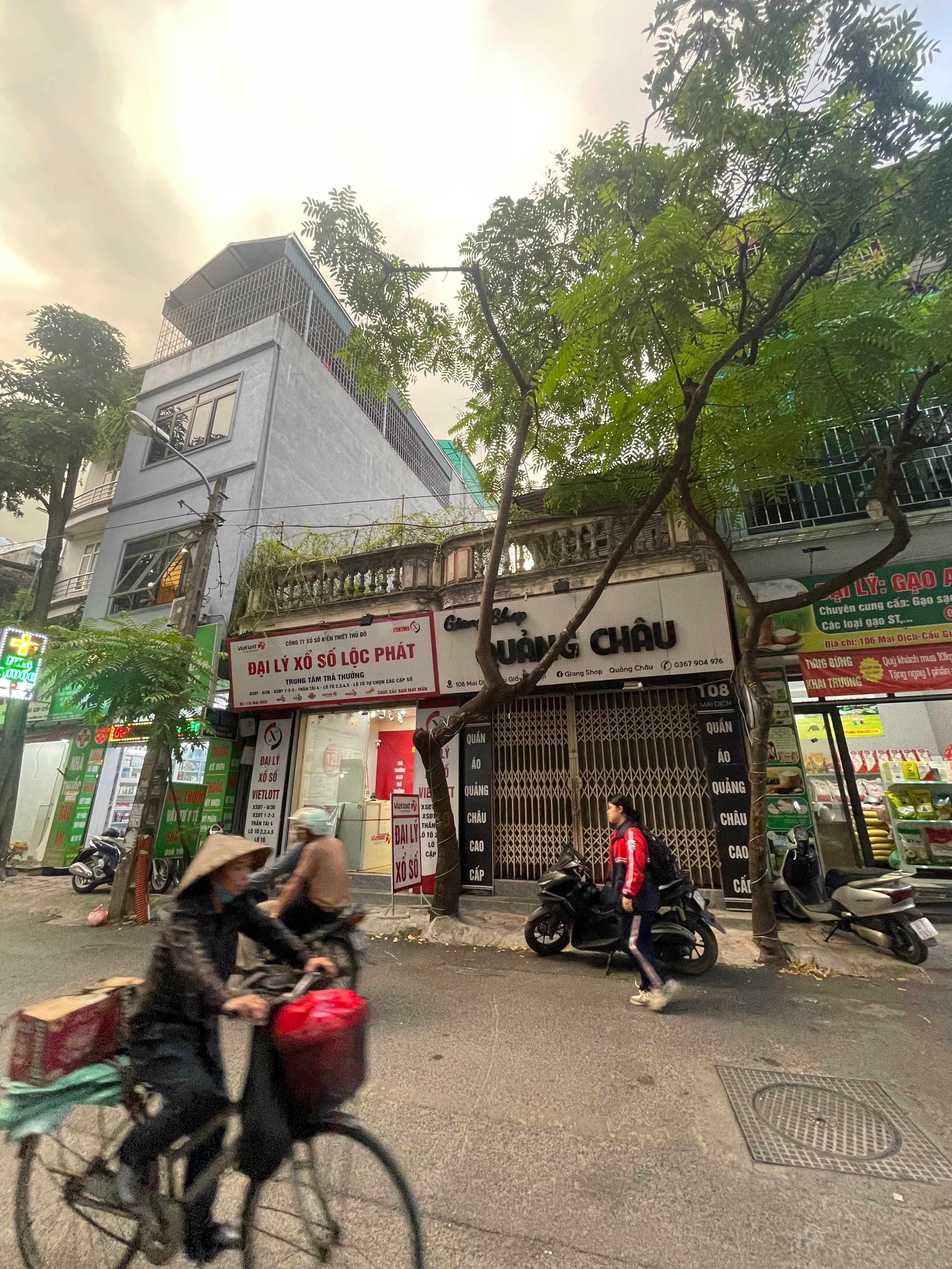 Nhà đất mặt phố, Cầu Giấy, Hà Nội - 120m² giá 70 tỷ