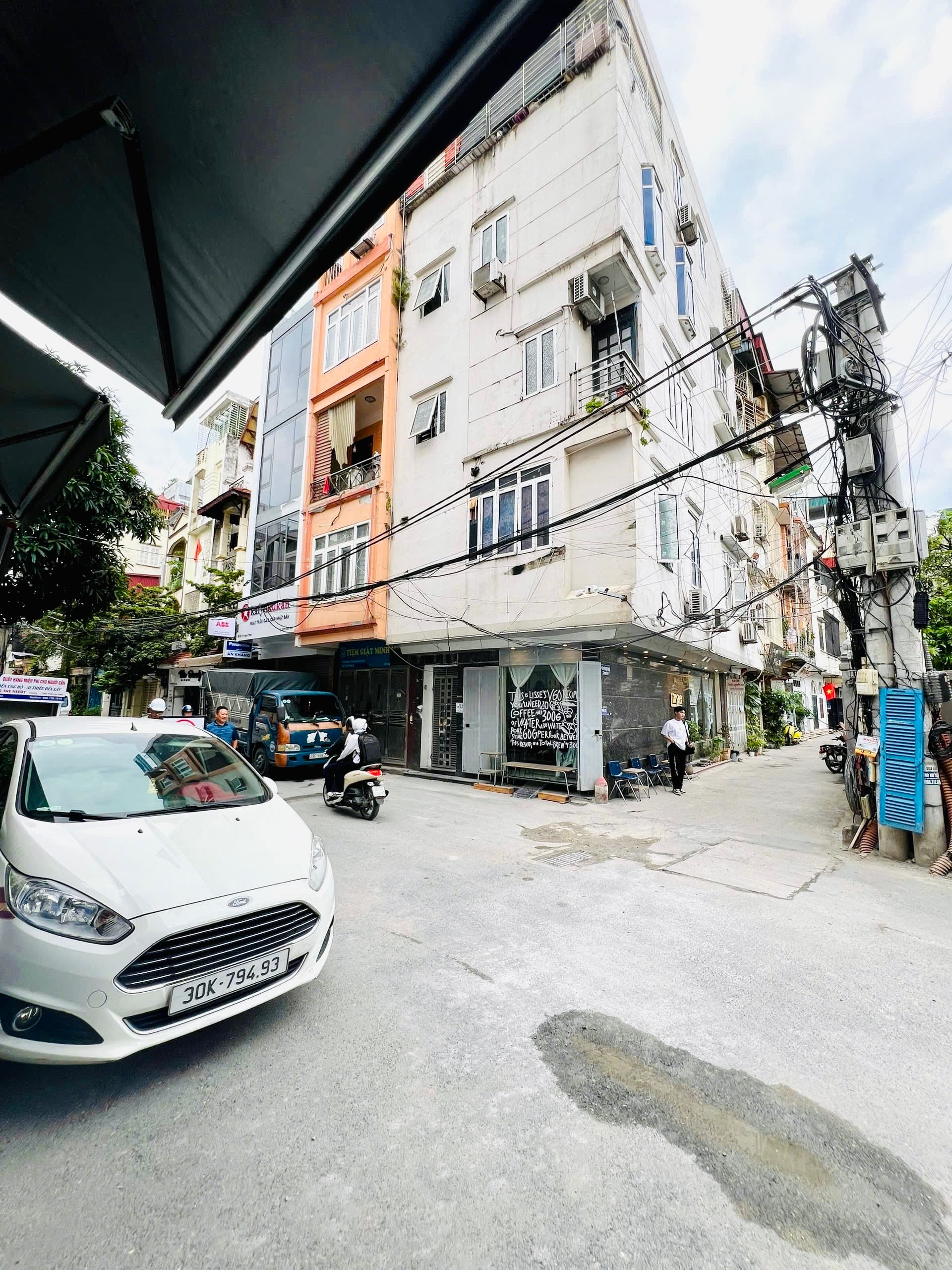 Nhà đất mặt phố, Đống Đa, Hà Nội - 44m² giá 15.8 tỷ