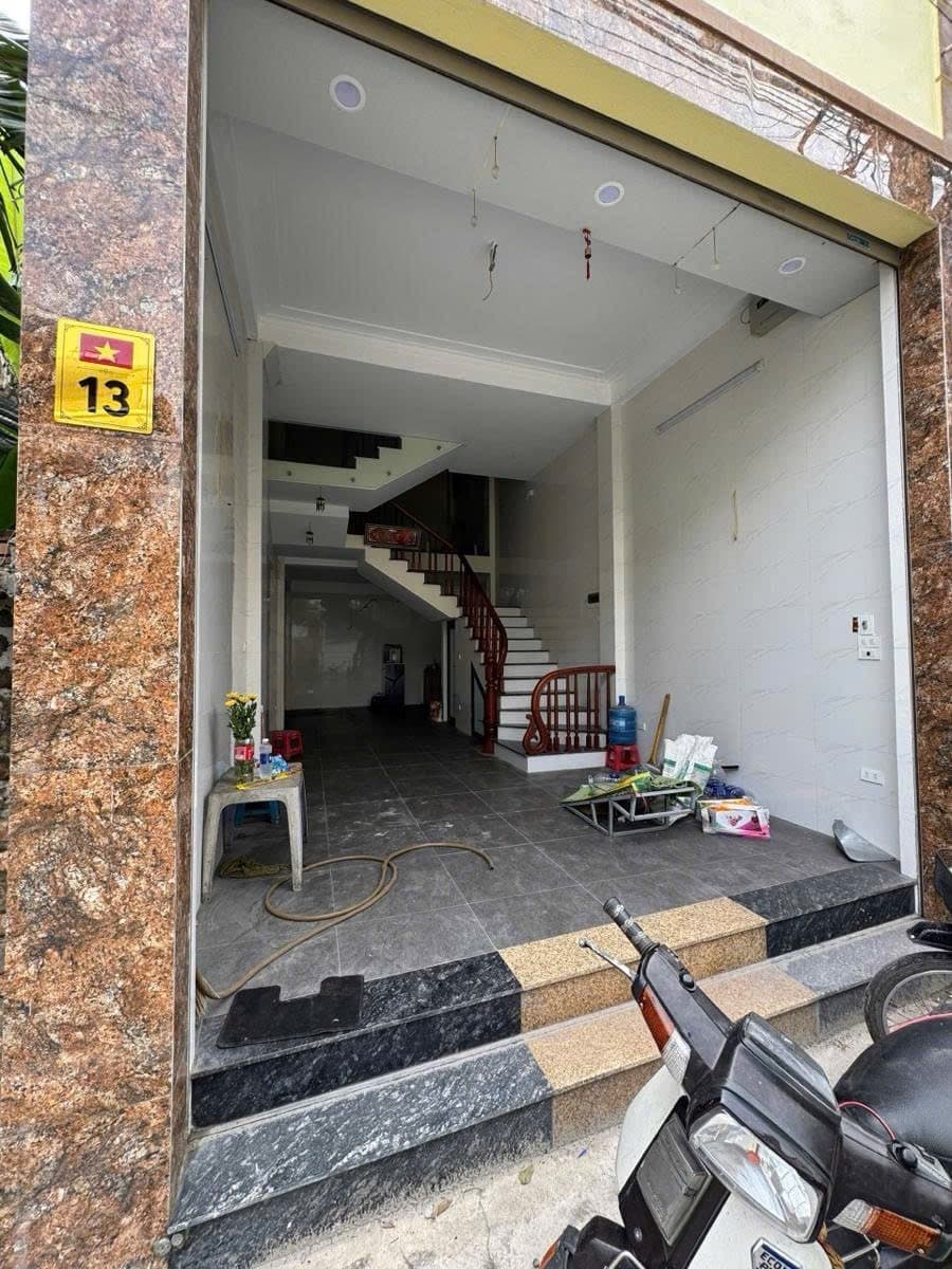 Nhà đất mặt phố, Hoài Đức, Hà Nội - 40m² giá 8.9 tỷ
