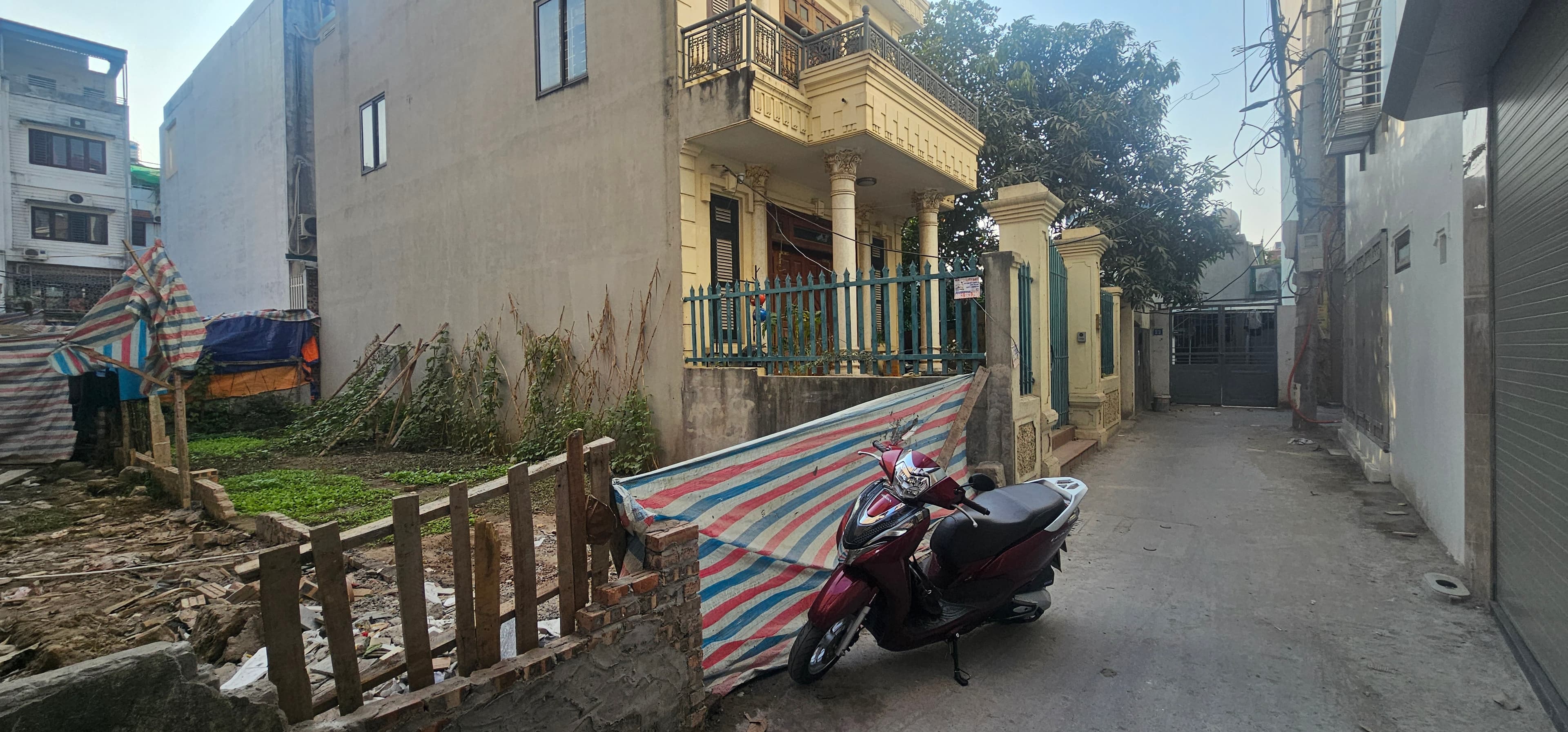 Nhà đất mặt phố, Long Biên, Hà Nội - 67m² giá 11.9 tỷ