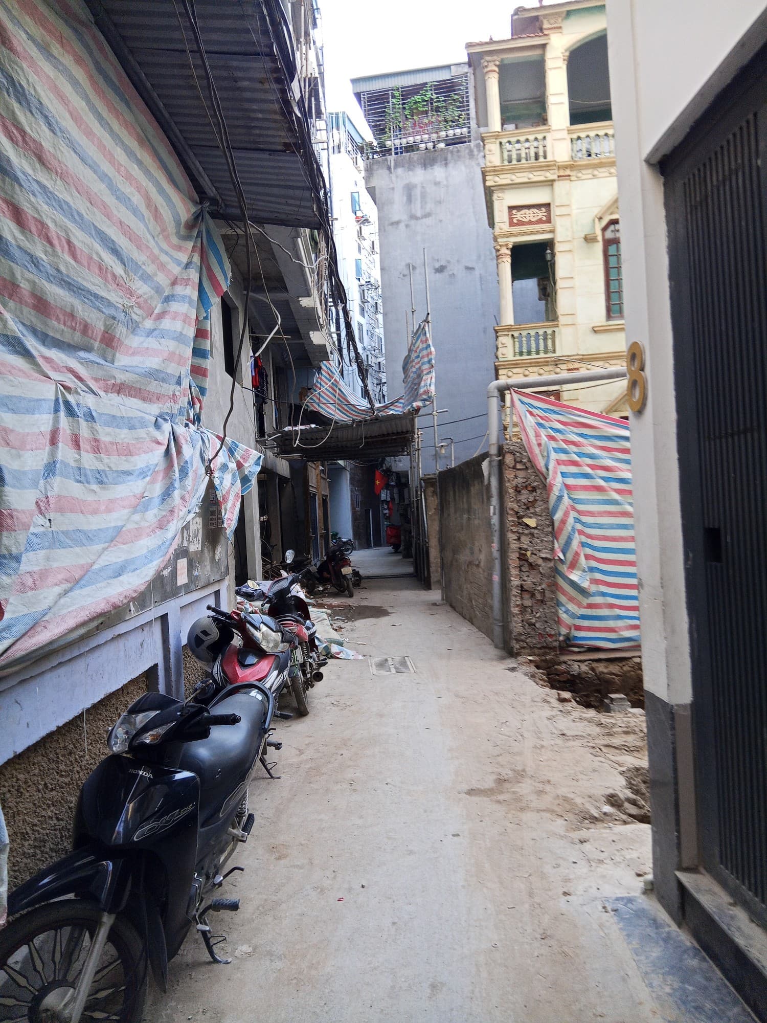 Nhà đất mặt phố, Nam Từ Liêm, Hà Nội - 93m² giá 24 tỷ