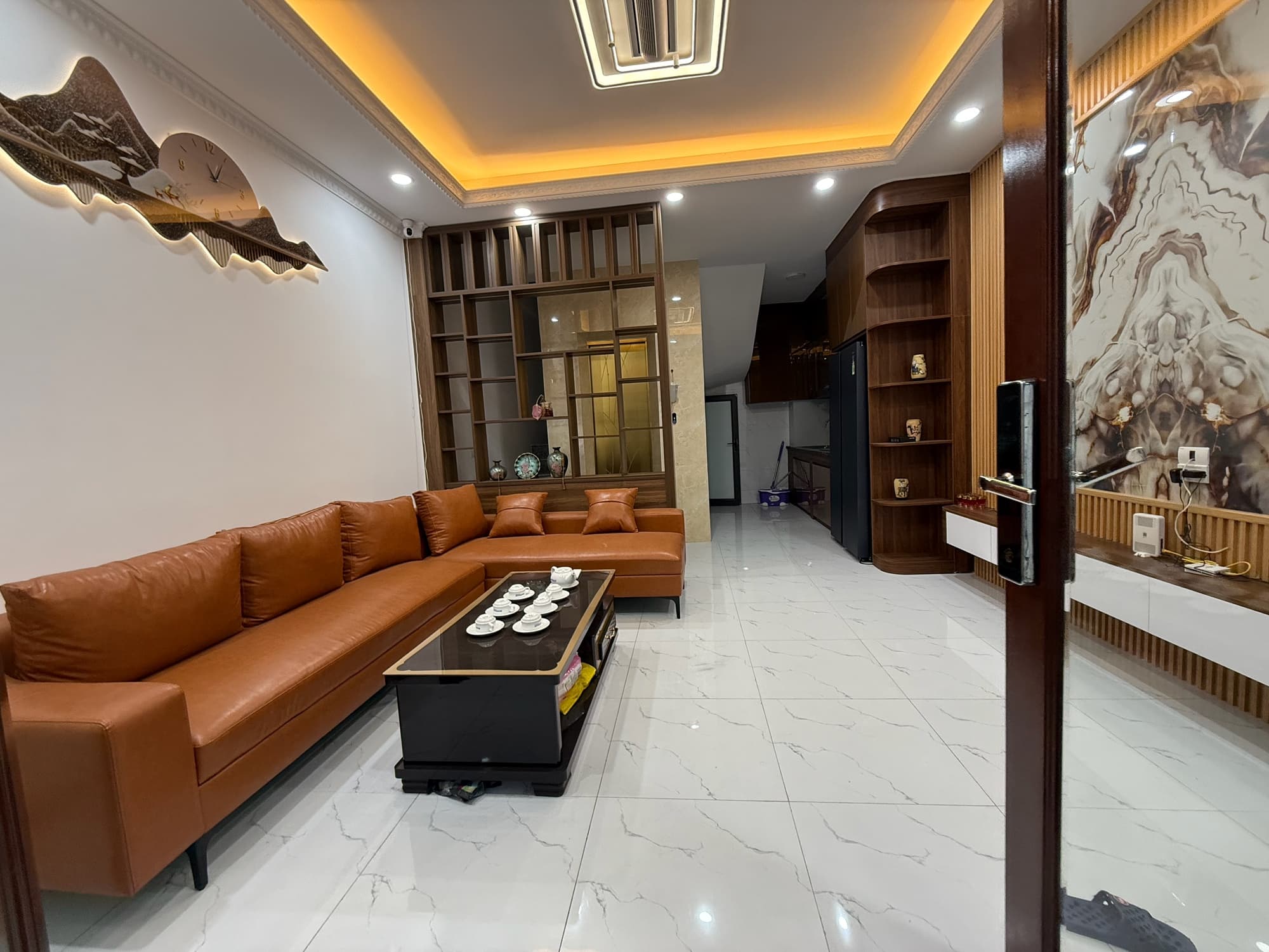 Nhà đất mặt phố, Hoàng Mai, Hà Nội - 46.7m² giá 9.35 tỷ