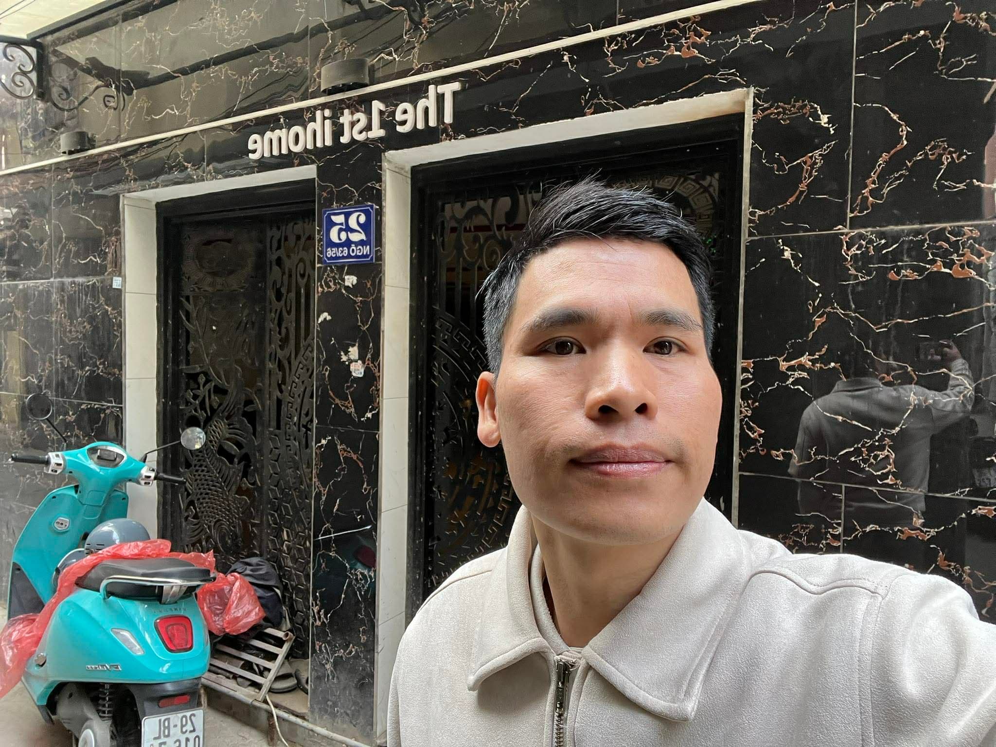 Nhà đất mặt phố, Cầu Giấy, Hà Nội - 96m² giá 27.5 tỷ