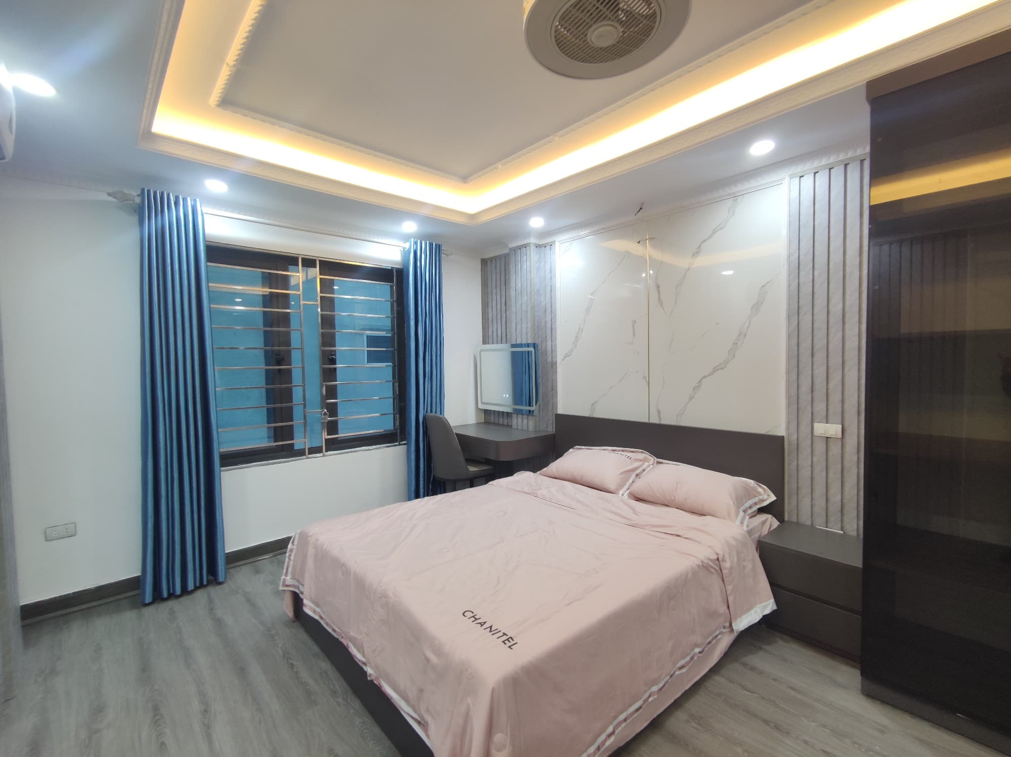 Nhà đất mặt phố, Hoàng Mai, Hà Nội - 30m² giá 8.3 tỷ