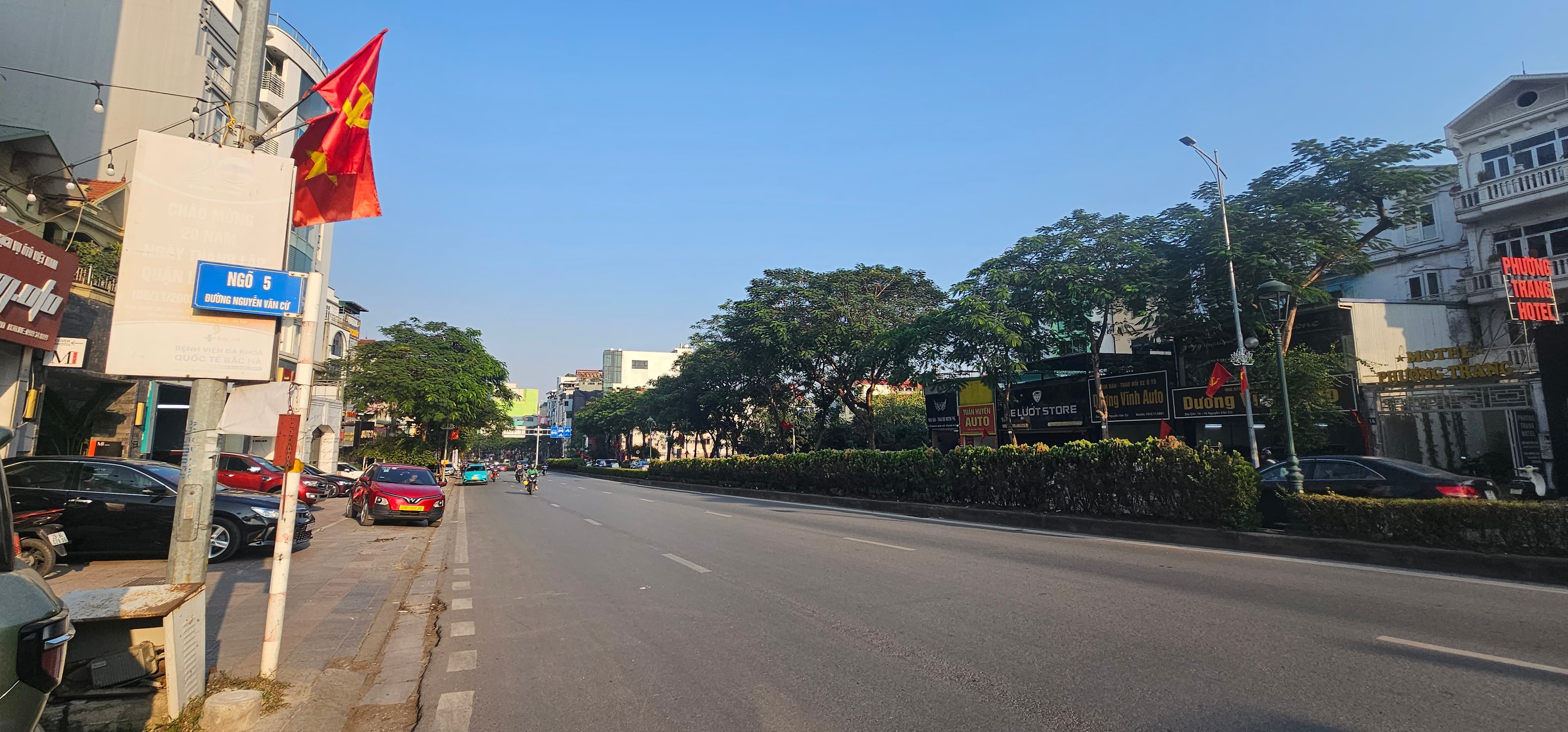 Nhà đất mặt phố, Long Biên, Hà Nội - 99m² giá 13.5 tỷ