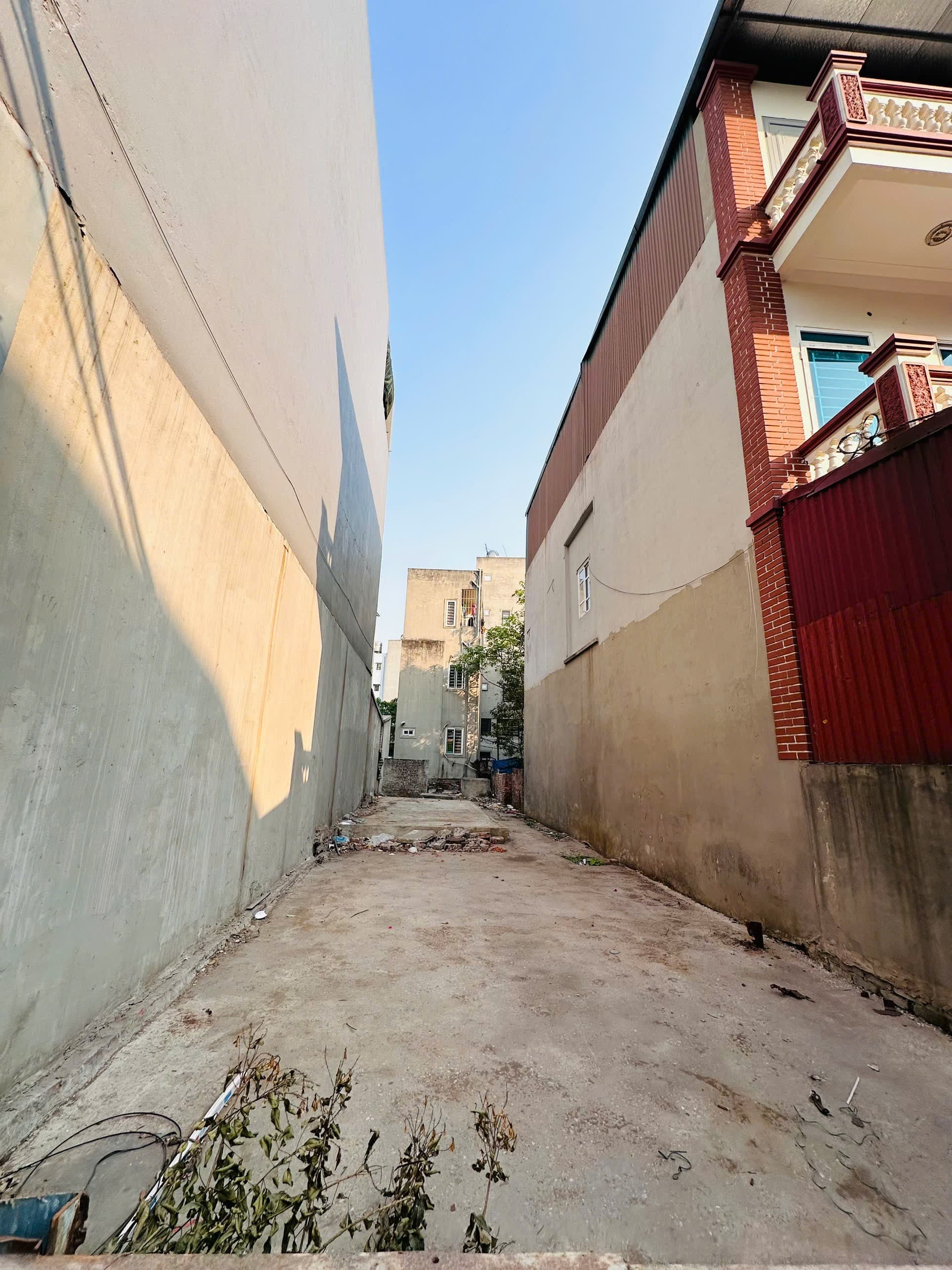 Nhà đất mặt phố, Long Biên, Hà Nội - 118m² giá 25.9 tỷ