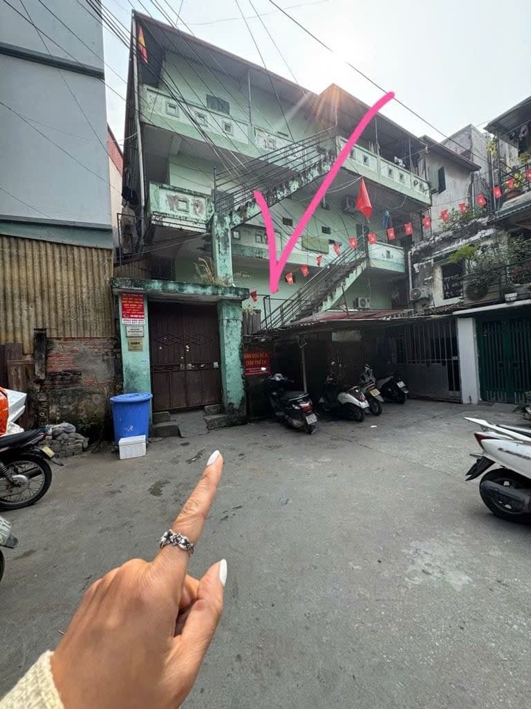 Nhà đất mặt phố, Cầu Giấy, Hà Nội - 131m² giá 44.5 tỷ