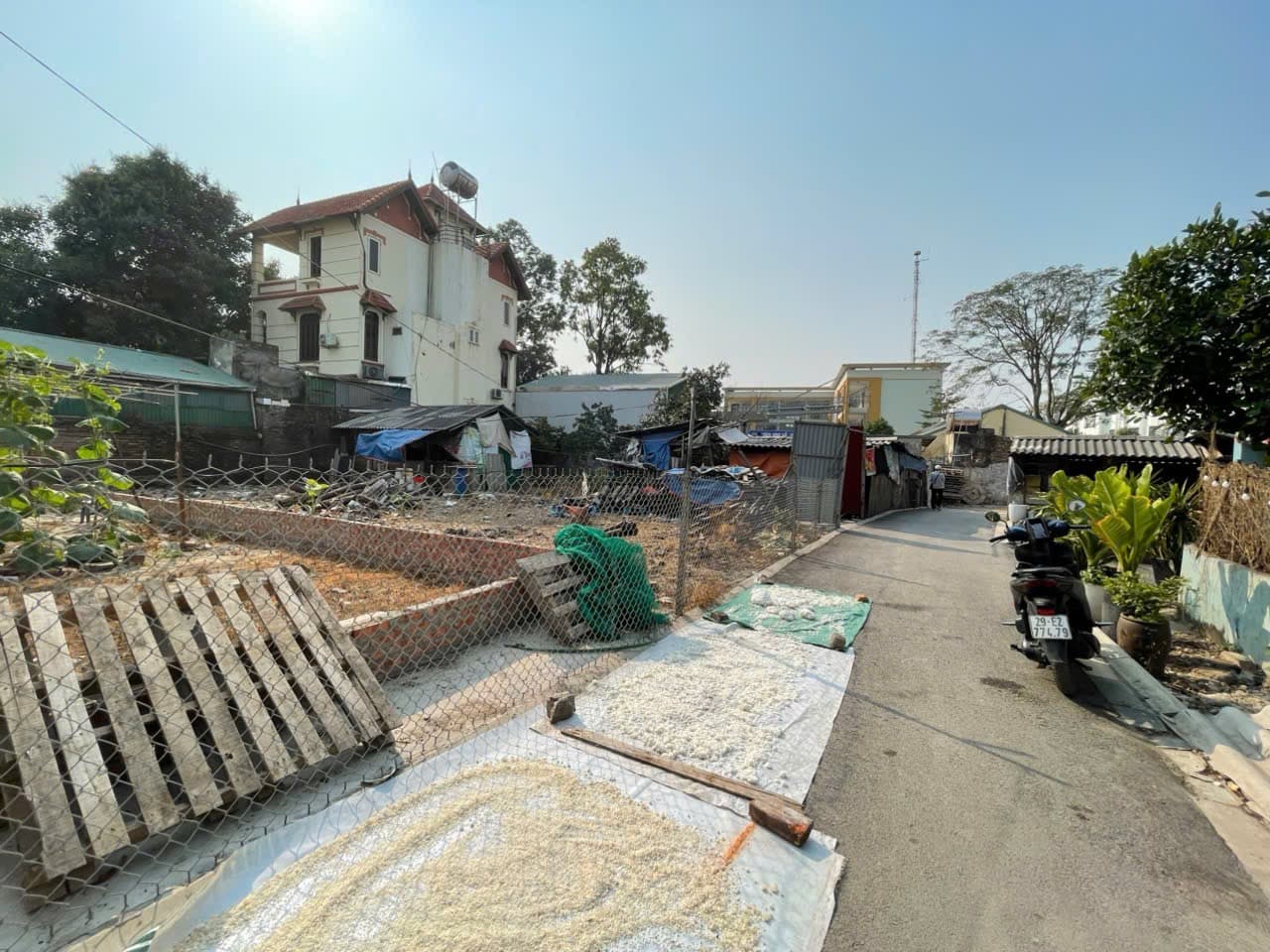 Nhà đất mặt phố Gia Lâm, Hà Nội - 65m² giá 7.75 tỷ
