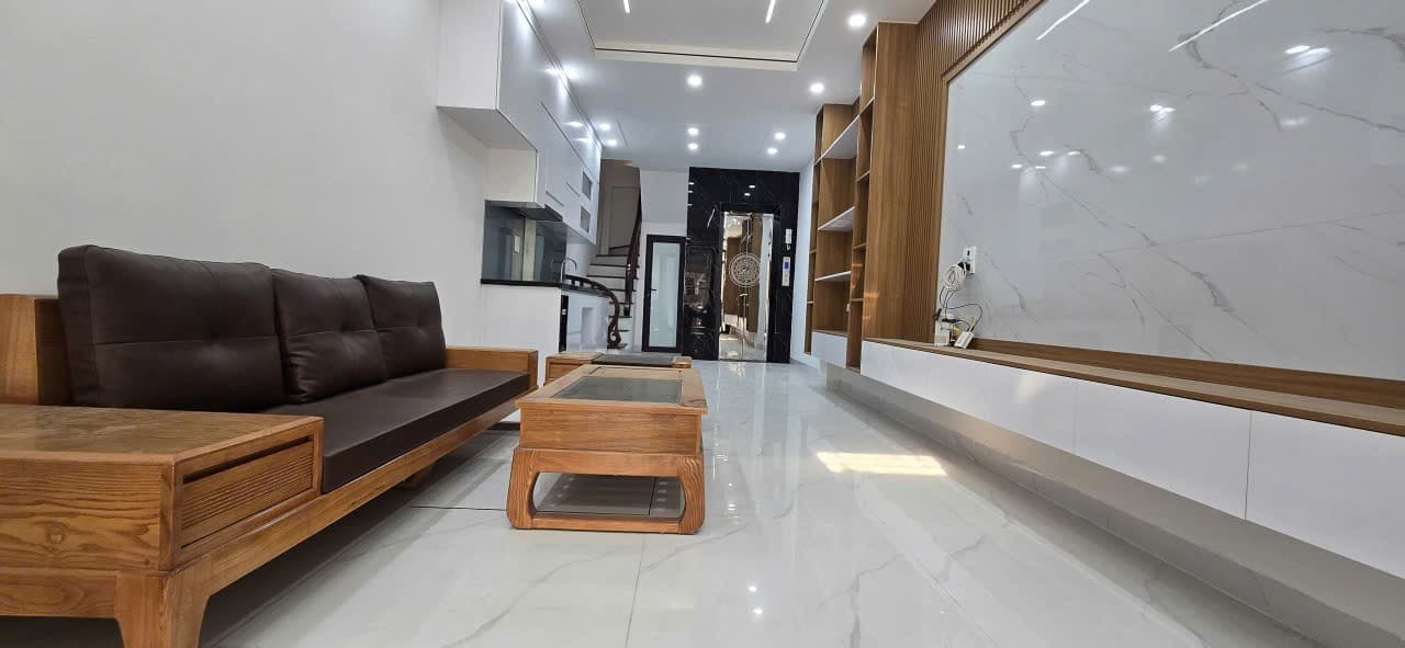 Nhà đất mặt phố, Hà Đông, Hà Nội - 34m² giá 11.9 tỷ