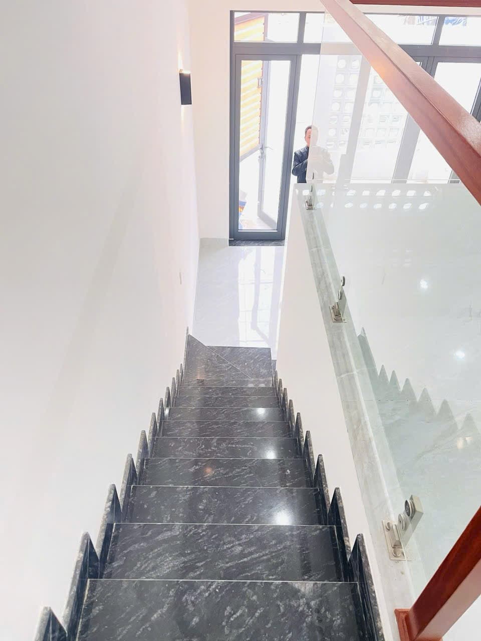 Nhà đất mặt phố, Sơn Trà, Đà Nẵng - 52m² giá 5.9 tỷ