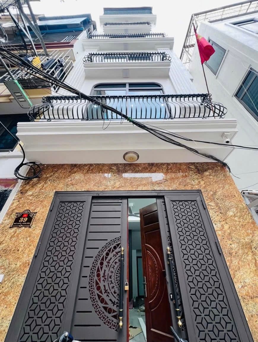 Nhà đất mặt phố, Bắc Từ Liêm, Hà Nội - 37m² giá 11.9 tỷ