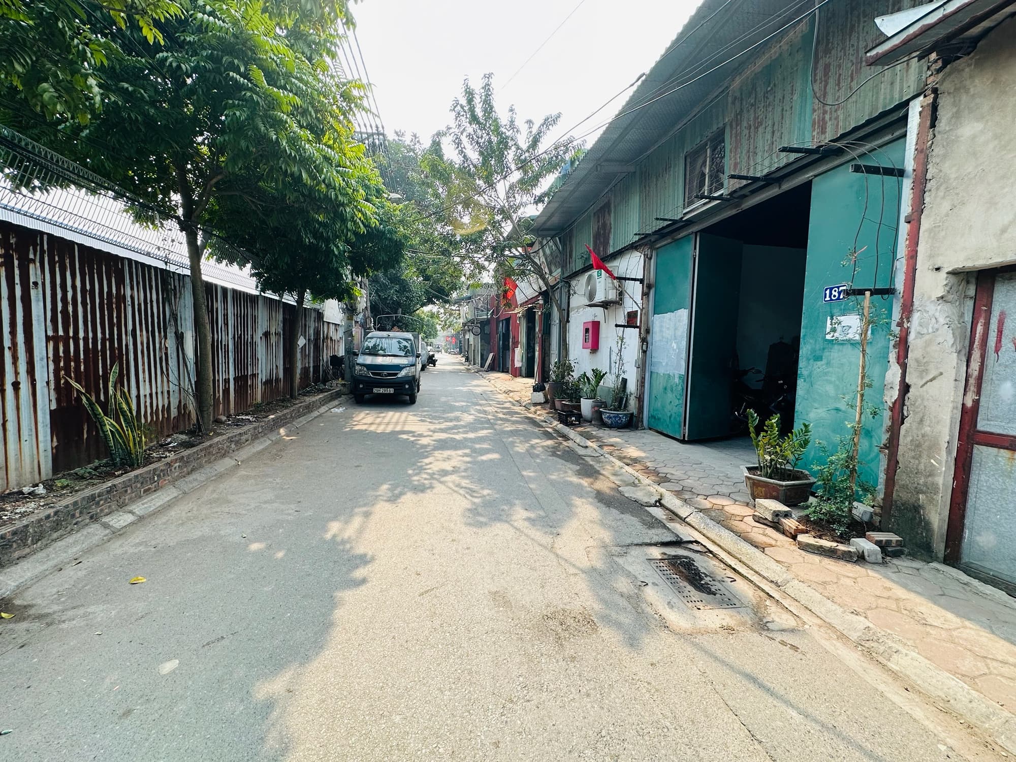 Nhà đất mặt phố, Hoàng Mai, Hà Nội - 192m² giá 7.9 tỷ