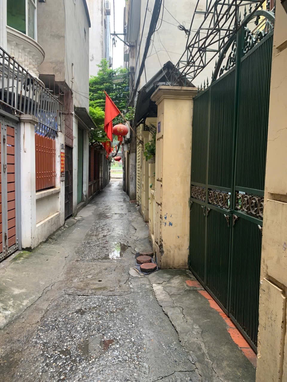 Nhà đất mặt phố, Cầu Giấy, Hà Nội - 99m² giá 22 tỷ