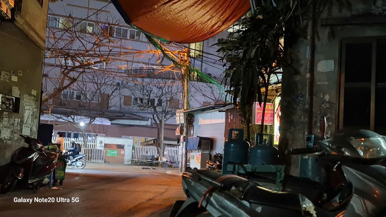 Nhà đất mặt phố, Cầu Giấy, Hà Nội - 66.7m² giá 17 tỷ