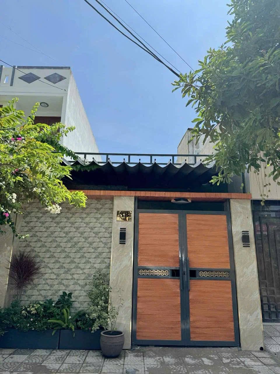 Nhà đất mặt phố, Ngũ Hành Sơn, Đà Nẵng - 120m² giá 7.5 tỷ