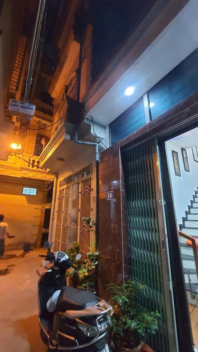 Nhà đất mặt phố, Hoàng Mai, Hà Nội - 48.5m² giá 3.75 tỷ