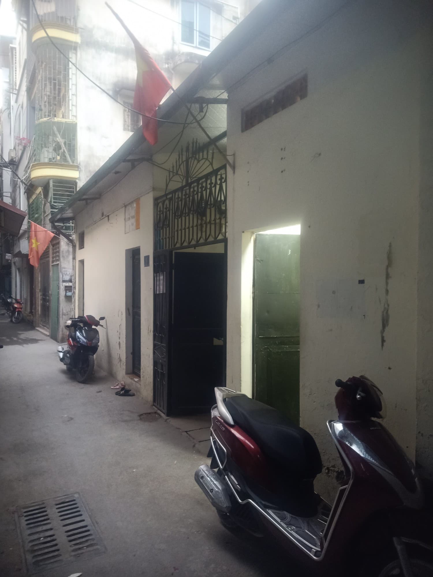 Nhà đất mặt phố, Cầu Giấy, Hà Nội - 140m² giá 29 tỷ