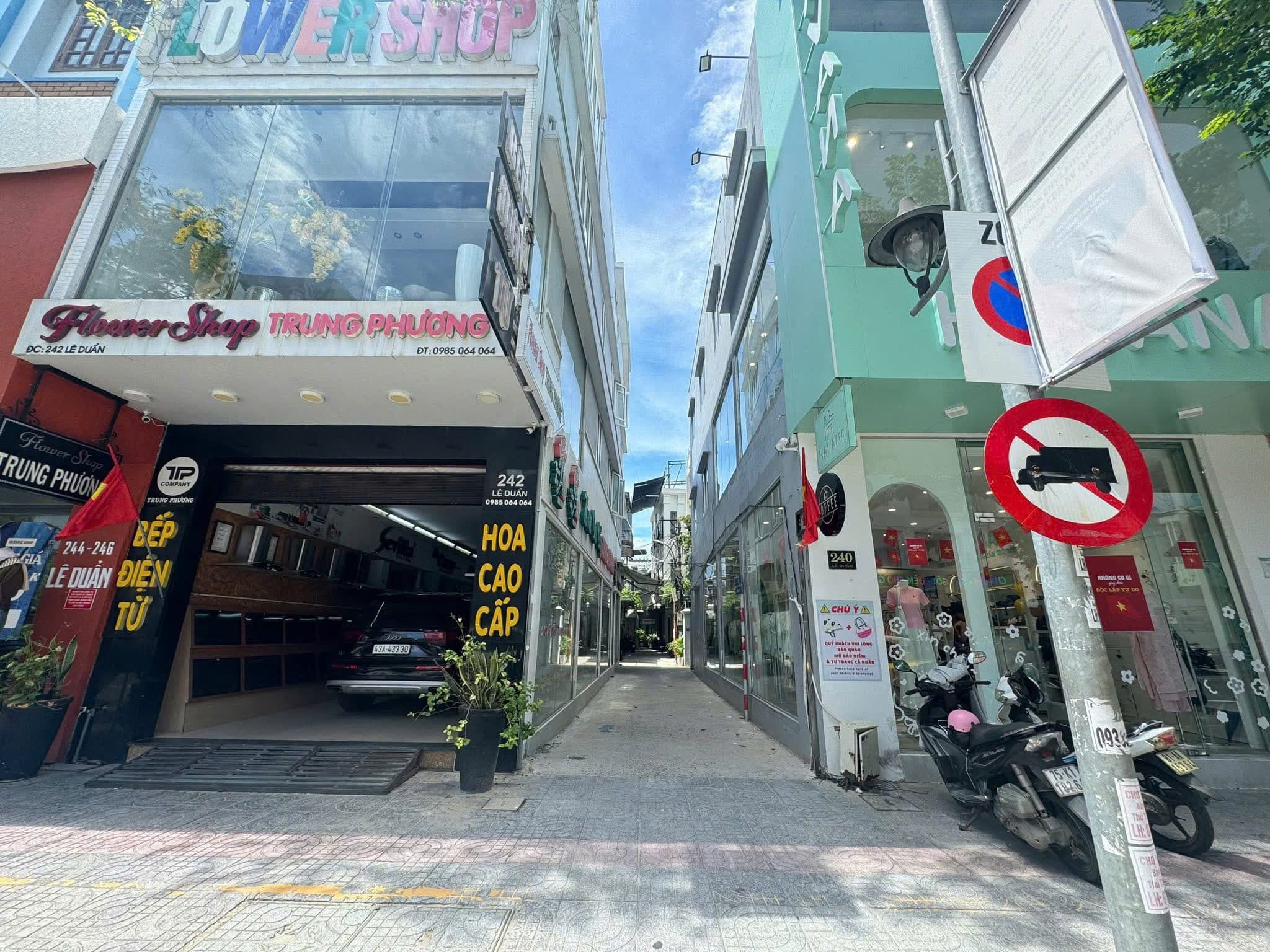 Nhà đất mặt phố, Hải Châu, Đà Nẵng - 195m² giá 11.5 tỷ