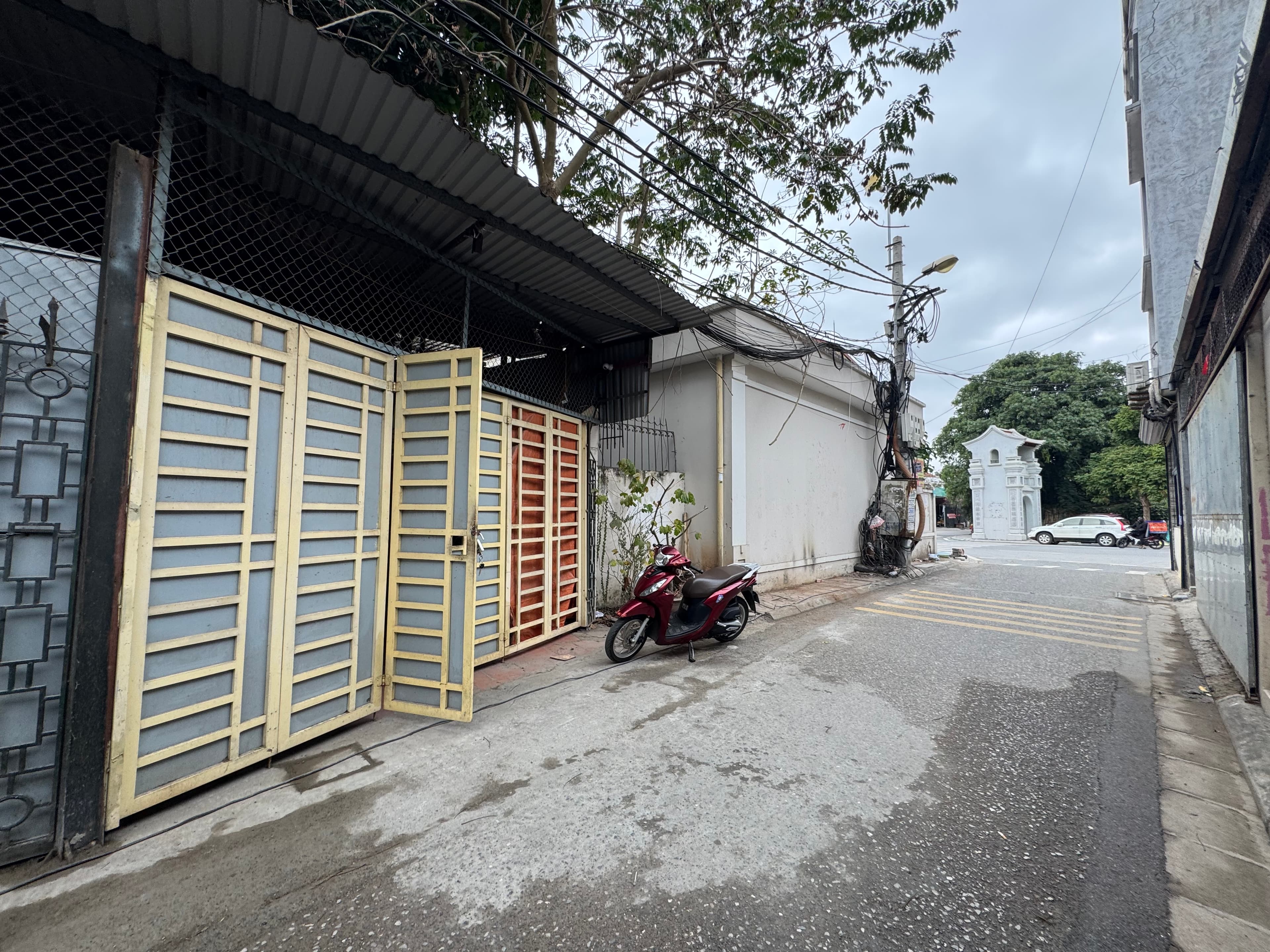 Nhà đất mặt phố, Long Biên, Hà Nội - 157m² giá 33.9 tỷ