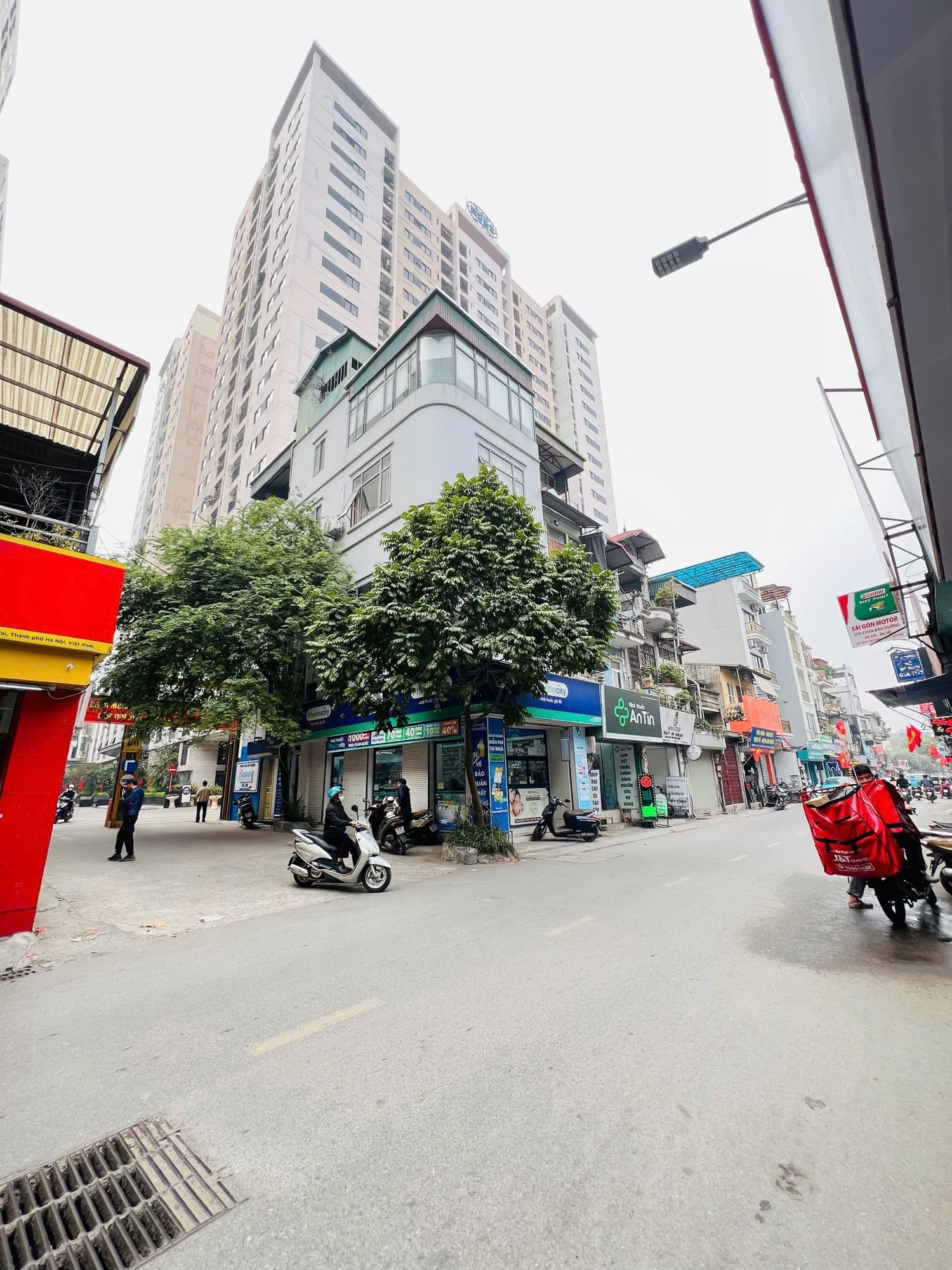 Nhà đất mặt phố, Hoàng Mai, Hà Nội - 57m² giá 42 tỷ