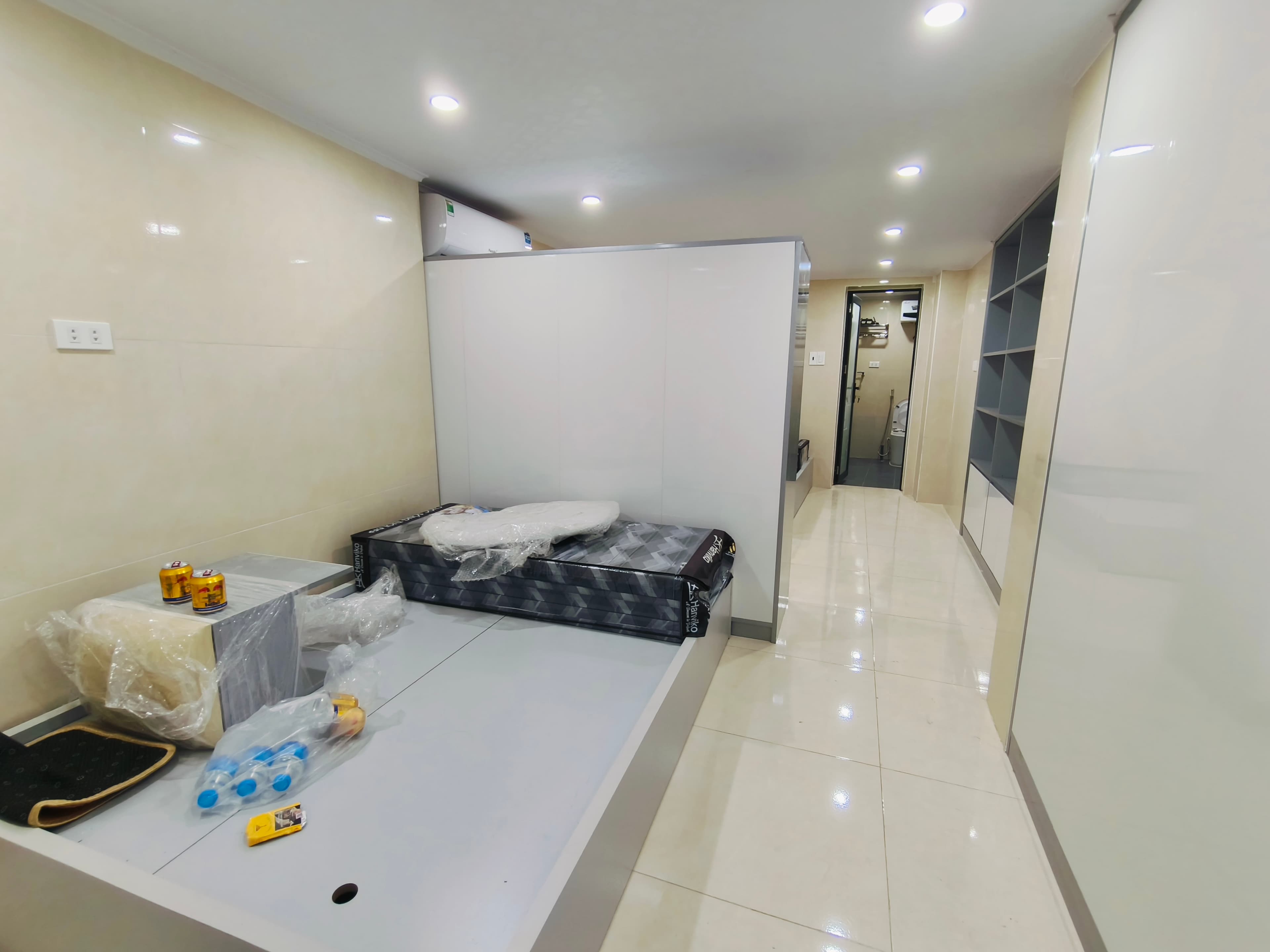 Căn hộ mặt phố, Cầu Giấy, Hà Nội - 15m² giá 6.8 tỷ