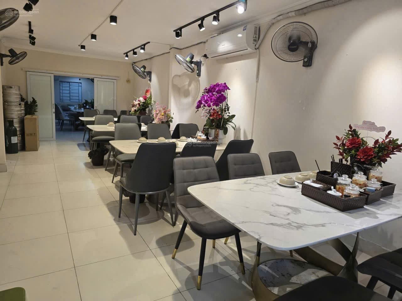 Căn hộ mặt phố, Ba Đình, Hà Nội - 39m² giá 13.5 tỷ