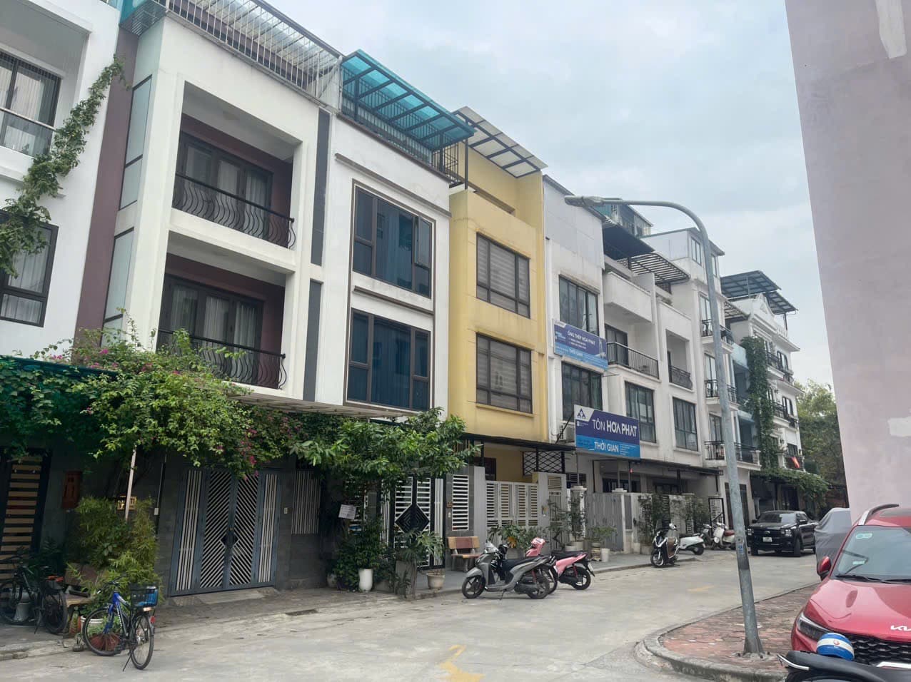 Nhà đất mặt phố, Hoàng Mai, Hà Nội - 66m² giá 25.8 tỷ