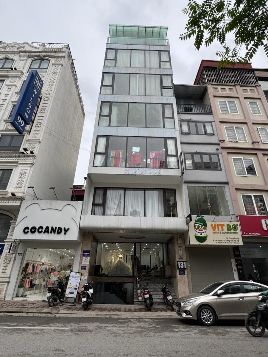 Nhà đất mặt phố, Đống Đa, Hà Nội - 98m² giá 93 tỷ