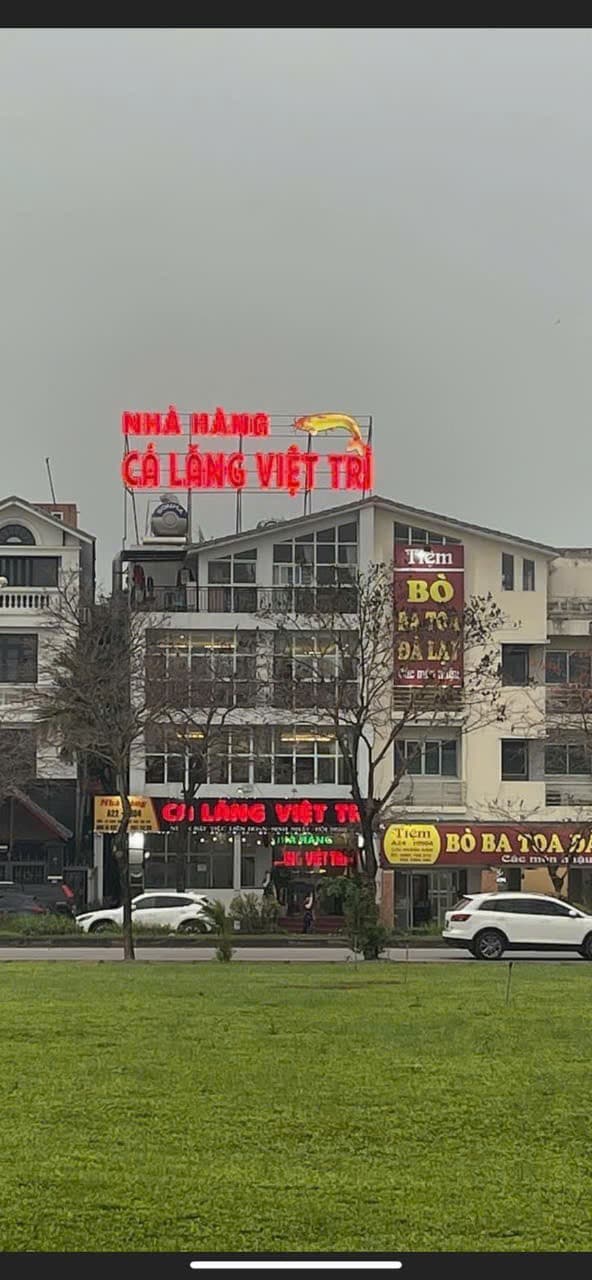Căn hộ mặt phố, Long Biên, Hà Nội - 95m² giá 7 tỷ