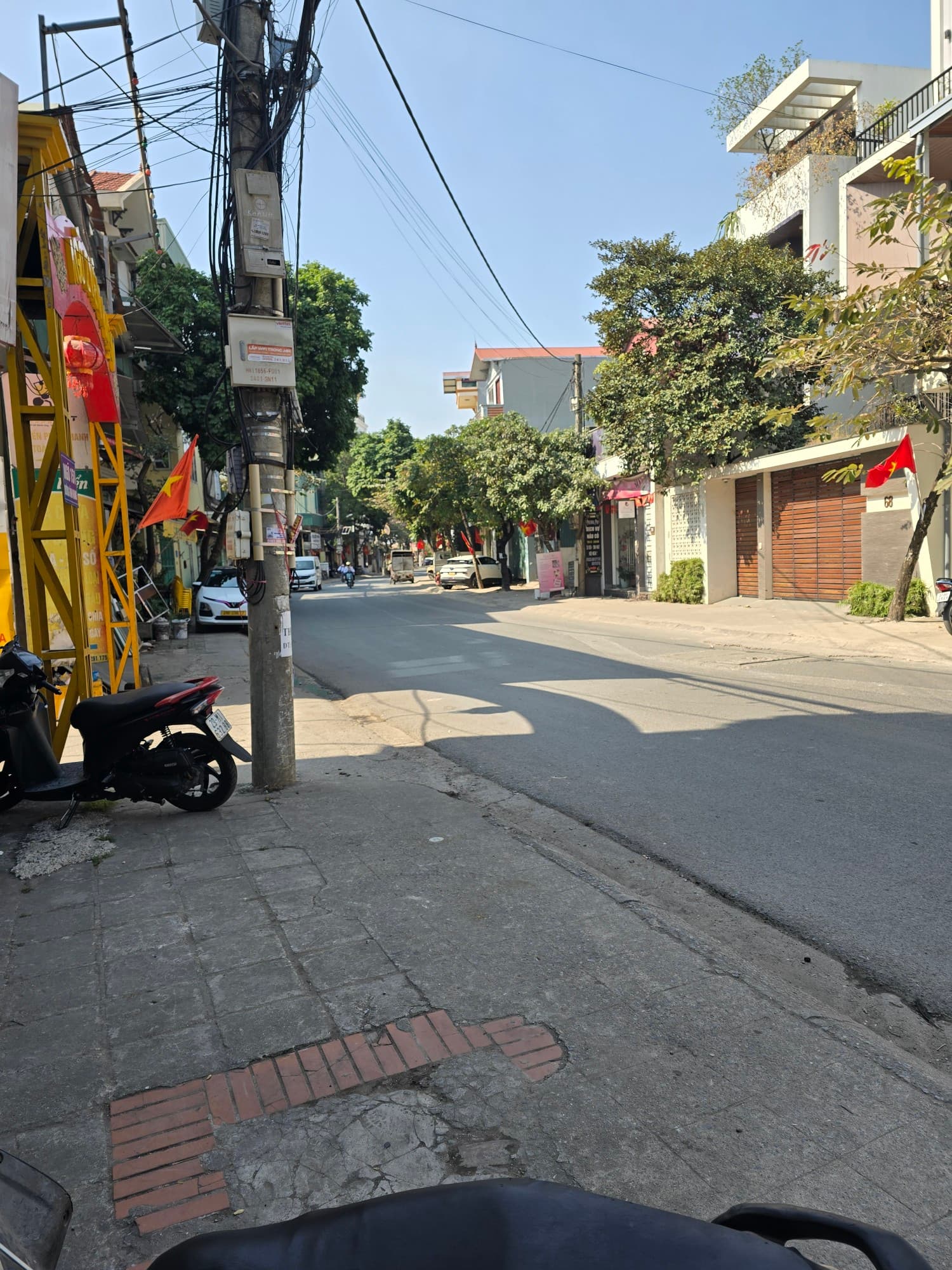 Nhà đất mặt phố, Thanh Trì, Hà Nội - 77m² giá 14.3 tỷ