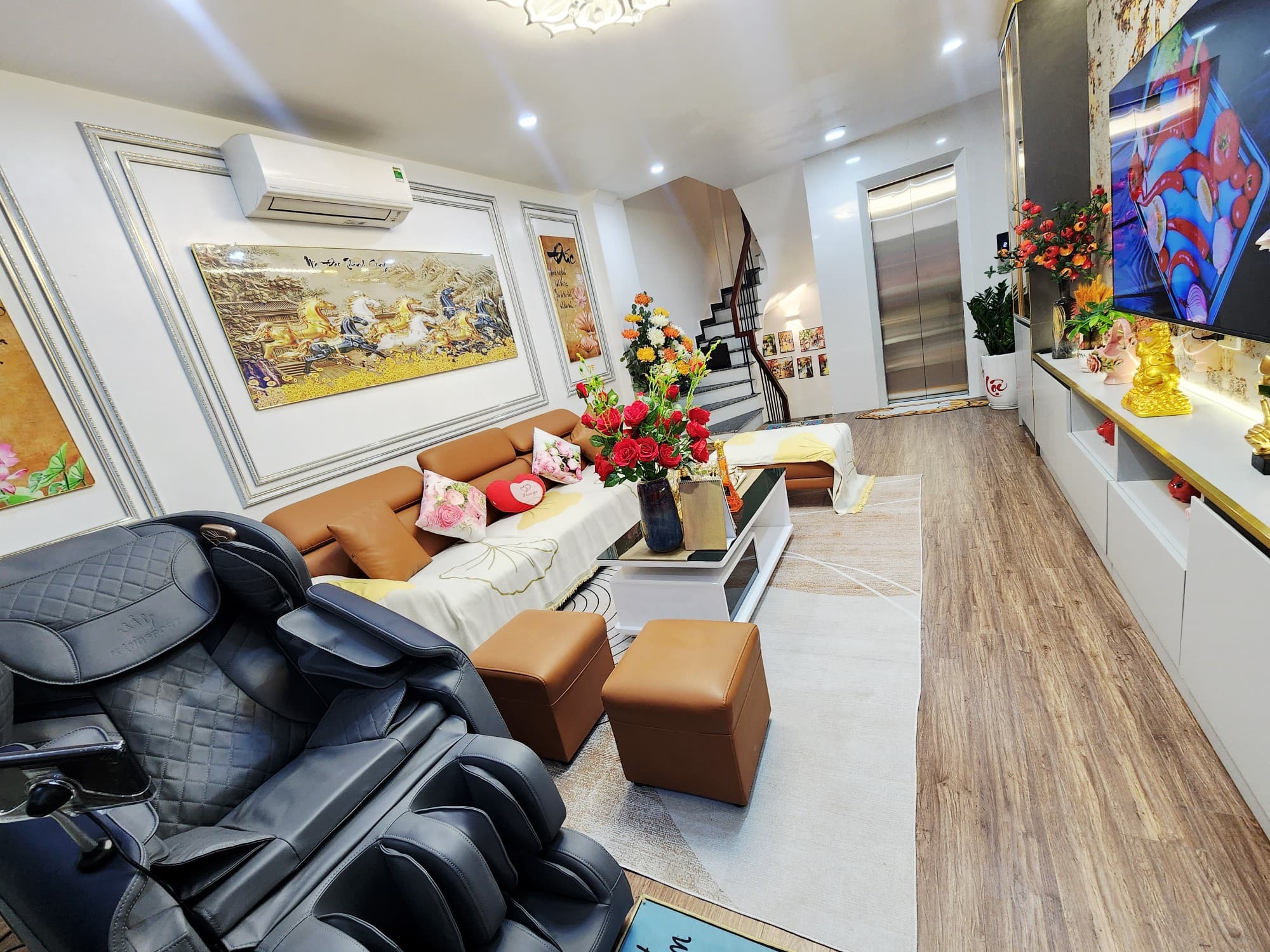 Nhà đất mặt phố, Đống Đa, Hà Nội - 35m² giá 11.2 tỷ