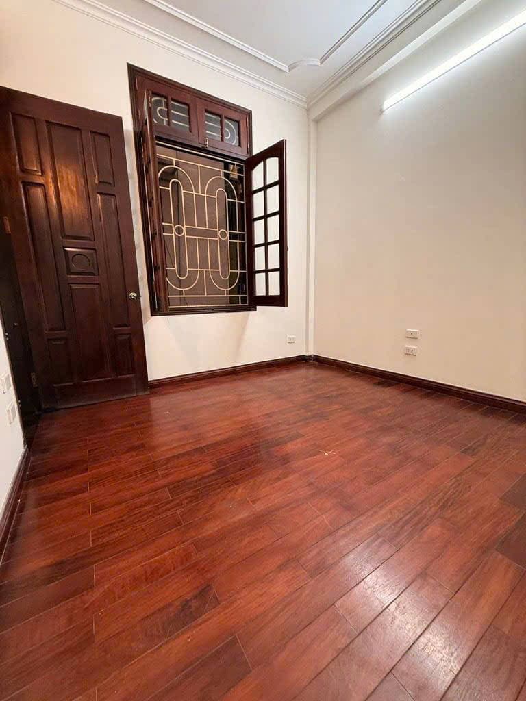 Nhà đất mặt phố, Hai Bà Trưng, Hà Nội - 43m² giá 13.8 tỷ