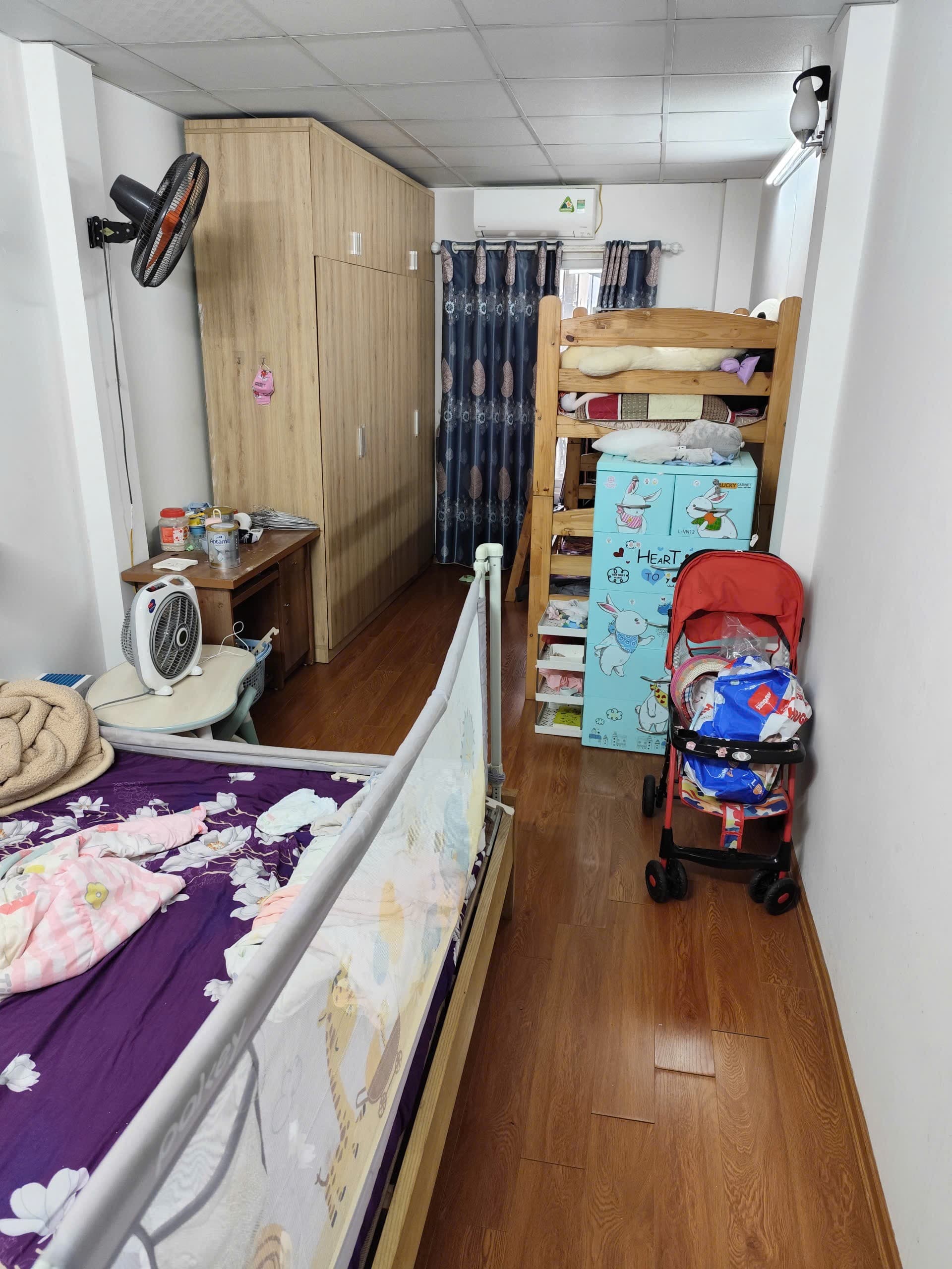 Nhà đất mặt phố, Hoàng Mai, Hà Nội - 32m² giá 3.5 tỷ