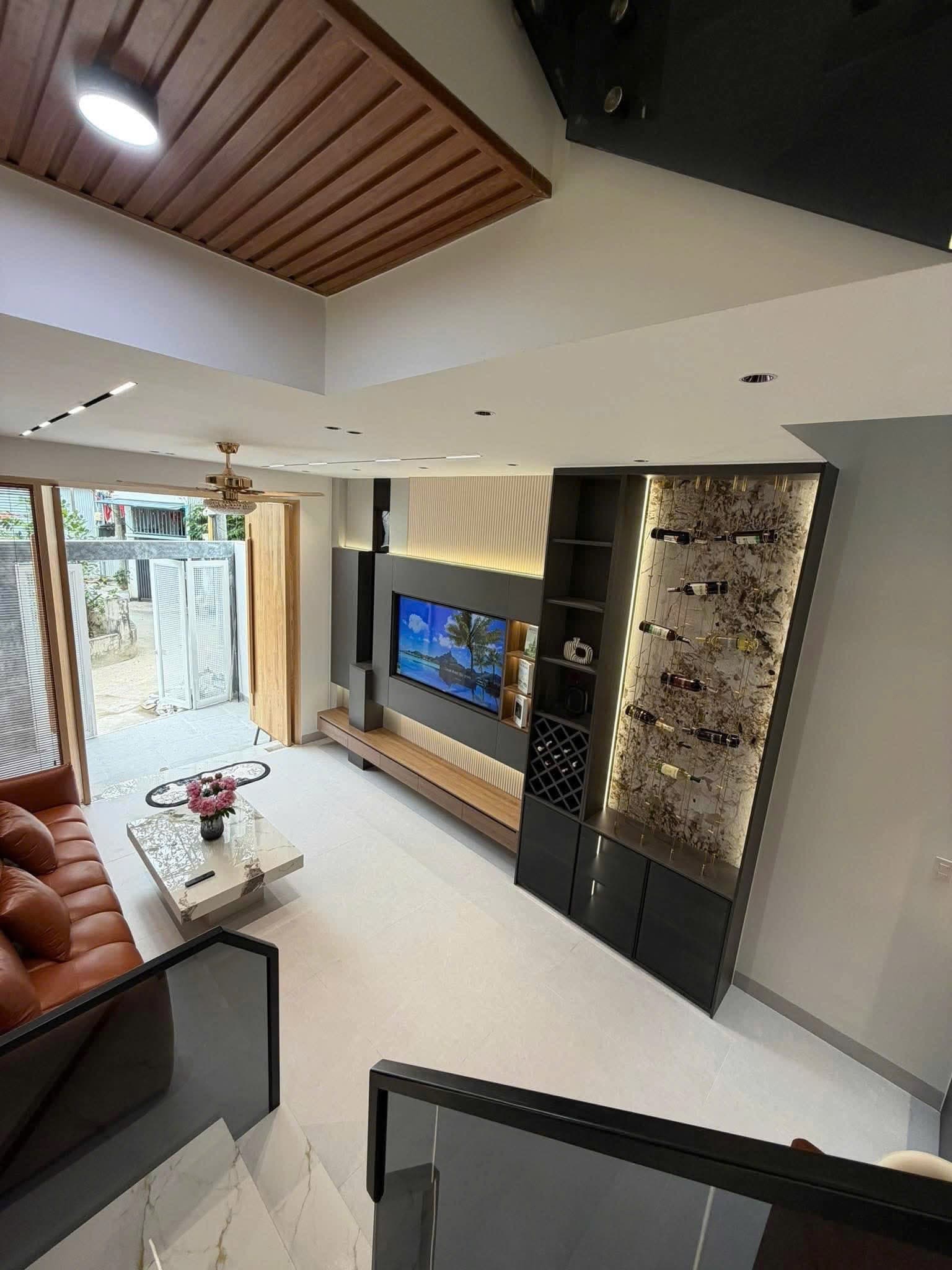 Nhà đất mặt phố, Liên Chiểu, Đà Nẵng - 64m² giá 5.65 tỷ